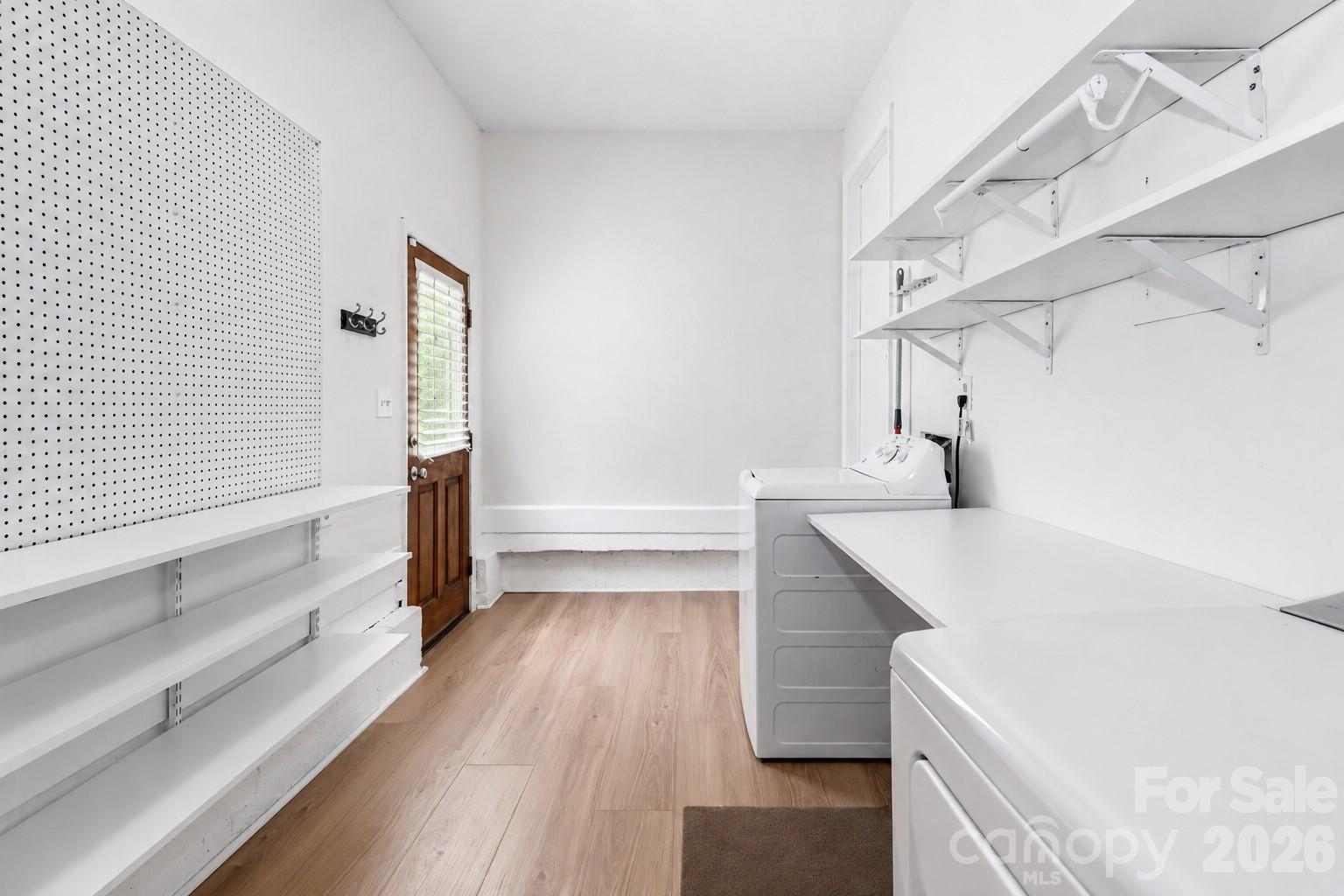 7441 Riding Trail Road — Charlotte