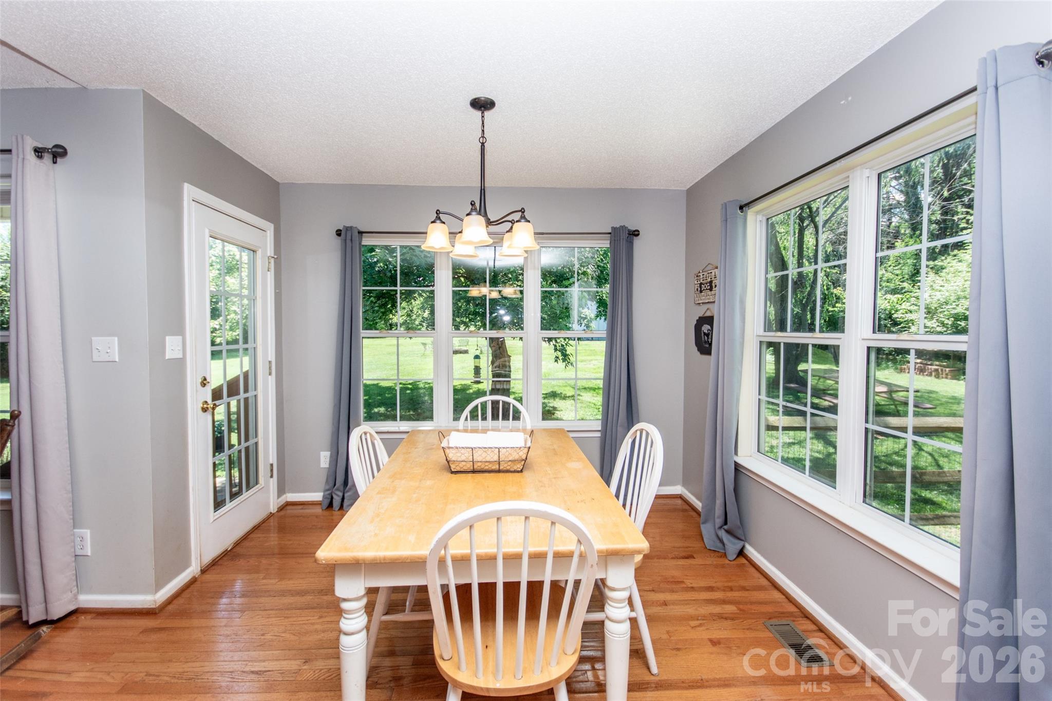 101 Mount Zion Drive — Statesville
