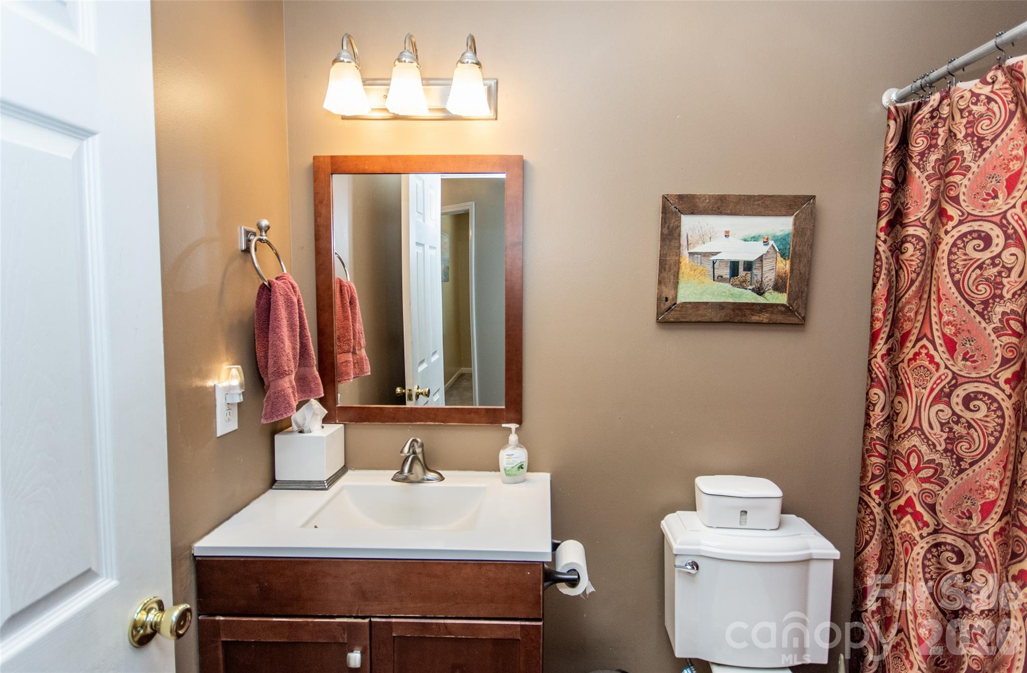 101 Mount Zion Drive — Statesville