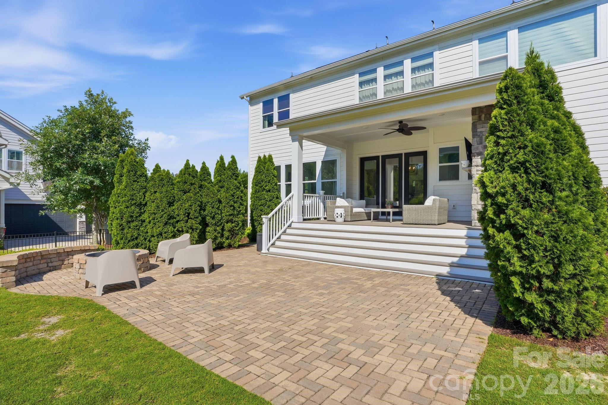 621 Bucks Quarry Court — Fort Mill