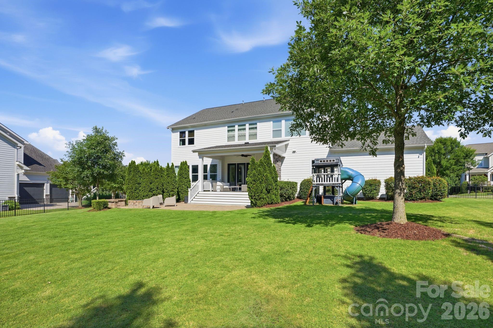 621 Bucks Quarry Court — Fort Mill