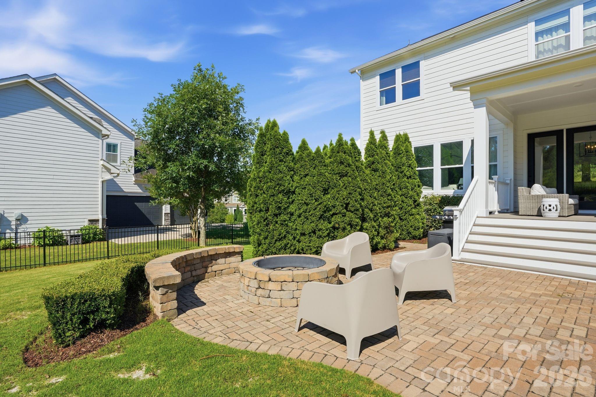 621 Bucks Quarry Court — Fort Mill