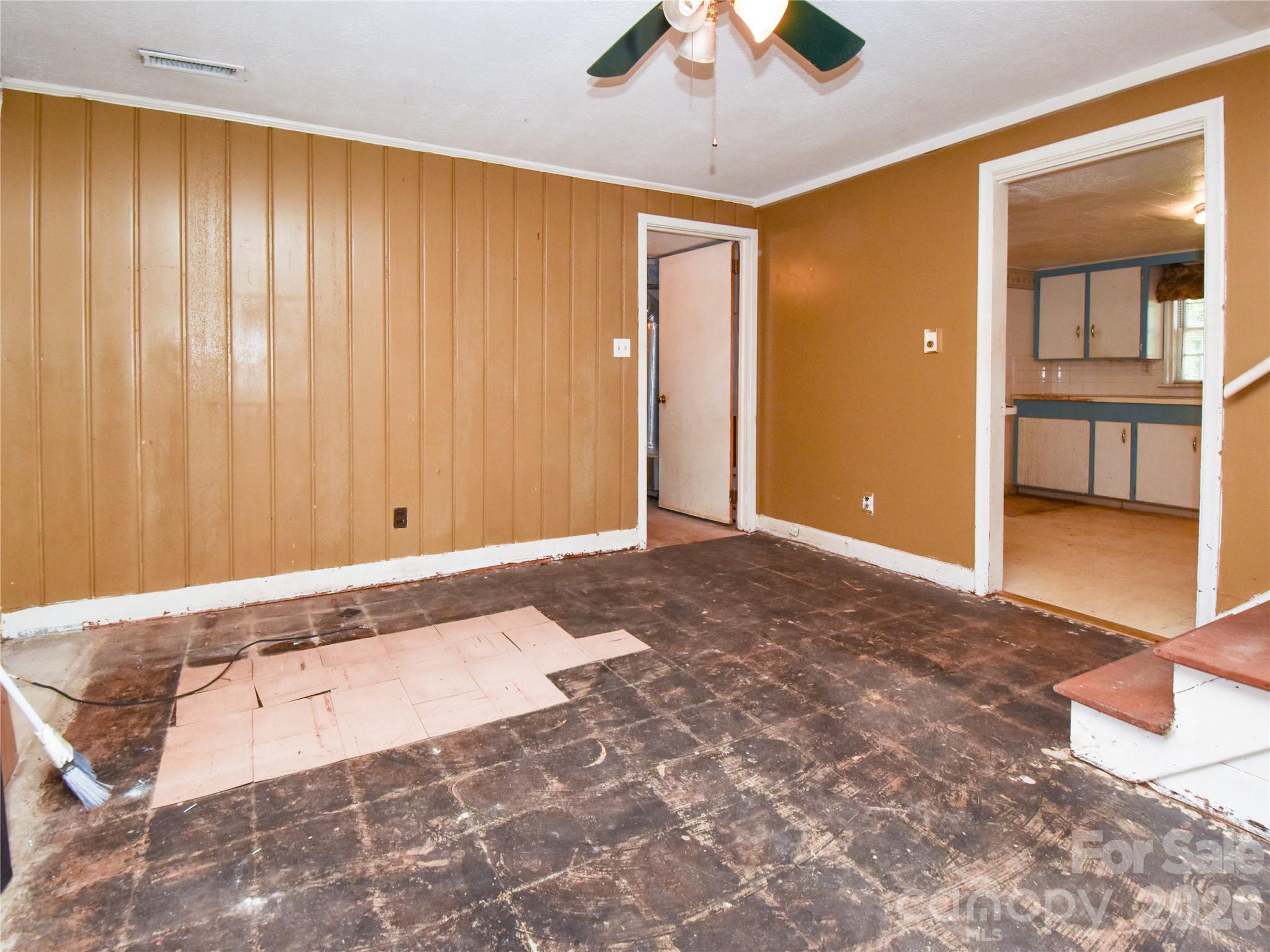 1420 Waybridge Lane — Winston Salem