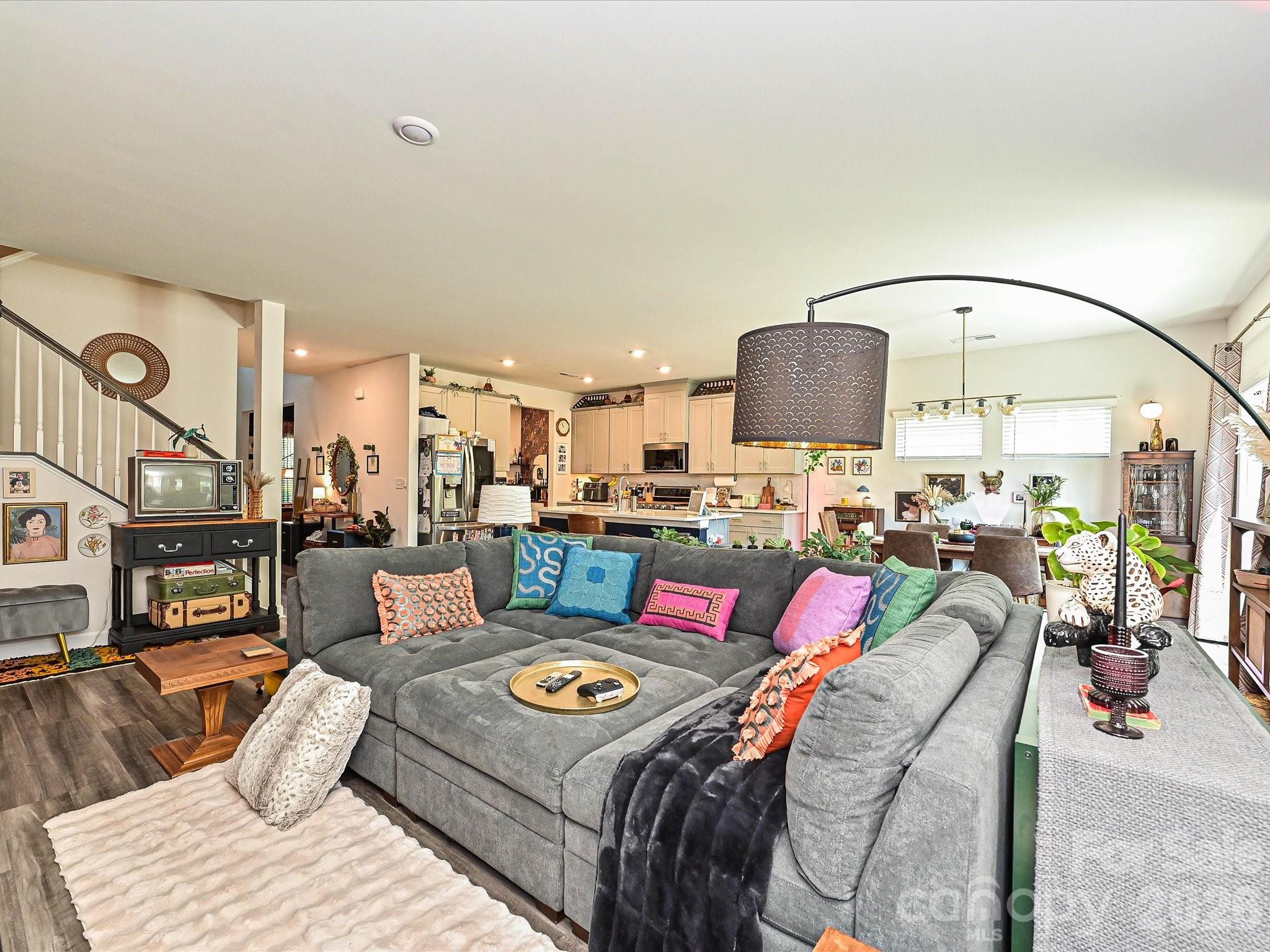 3008 Hayes Ridge Drive — Belmont