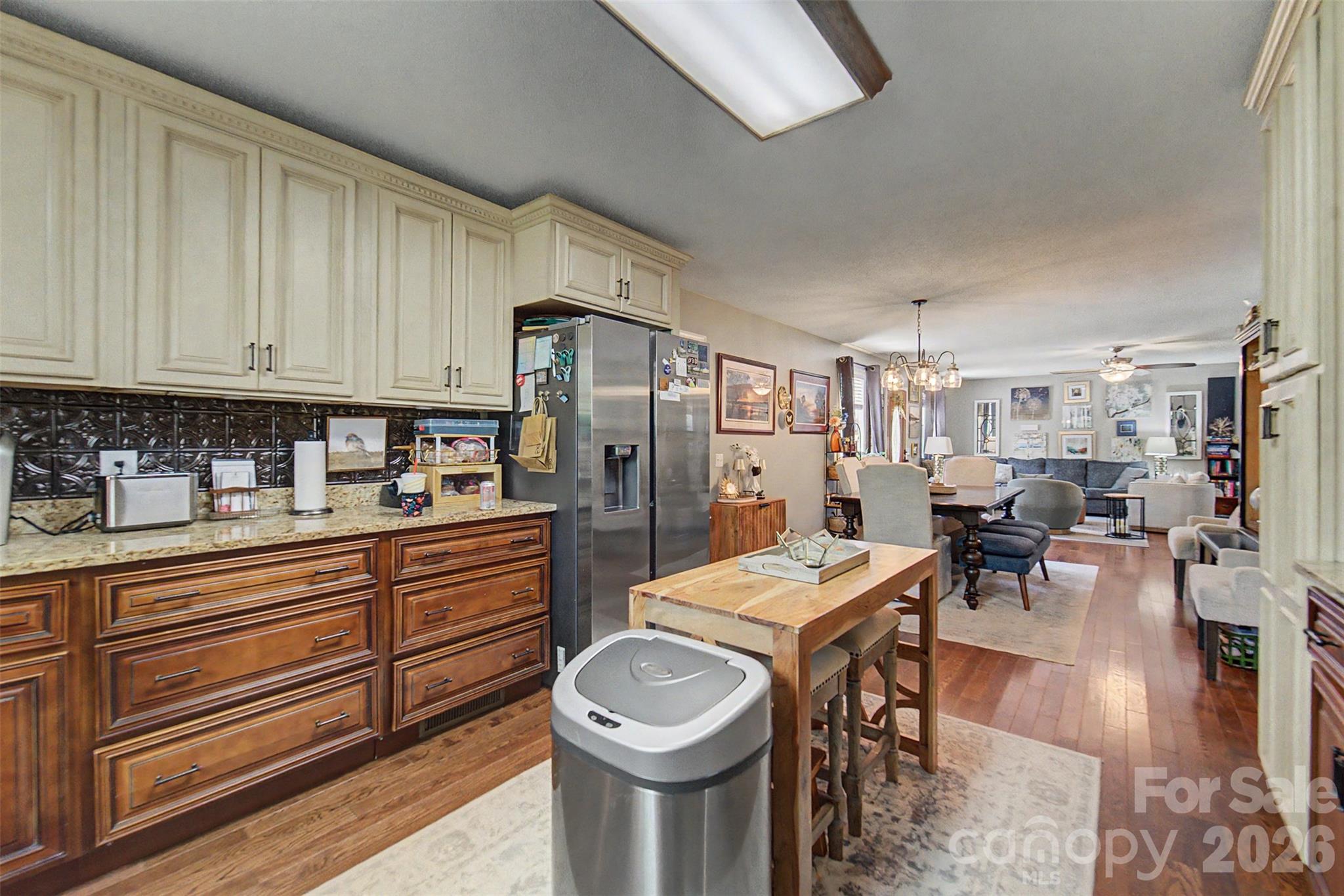 1364 Atoah Road — Robbinsville