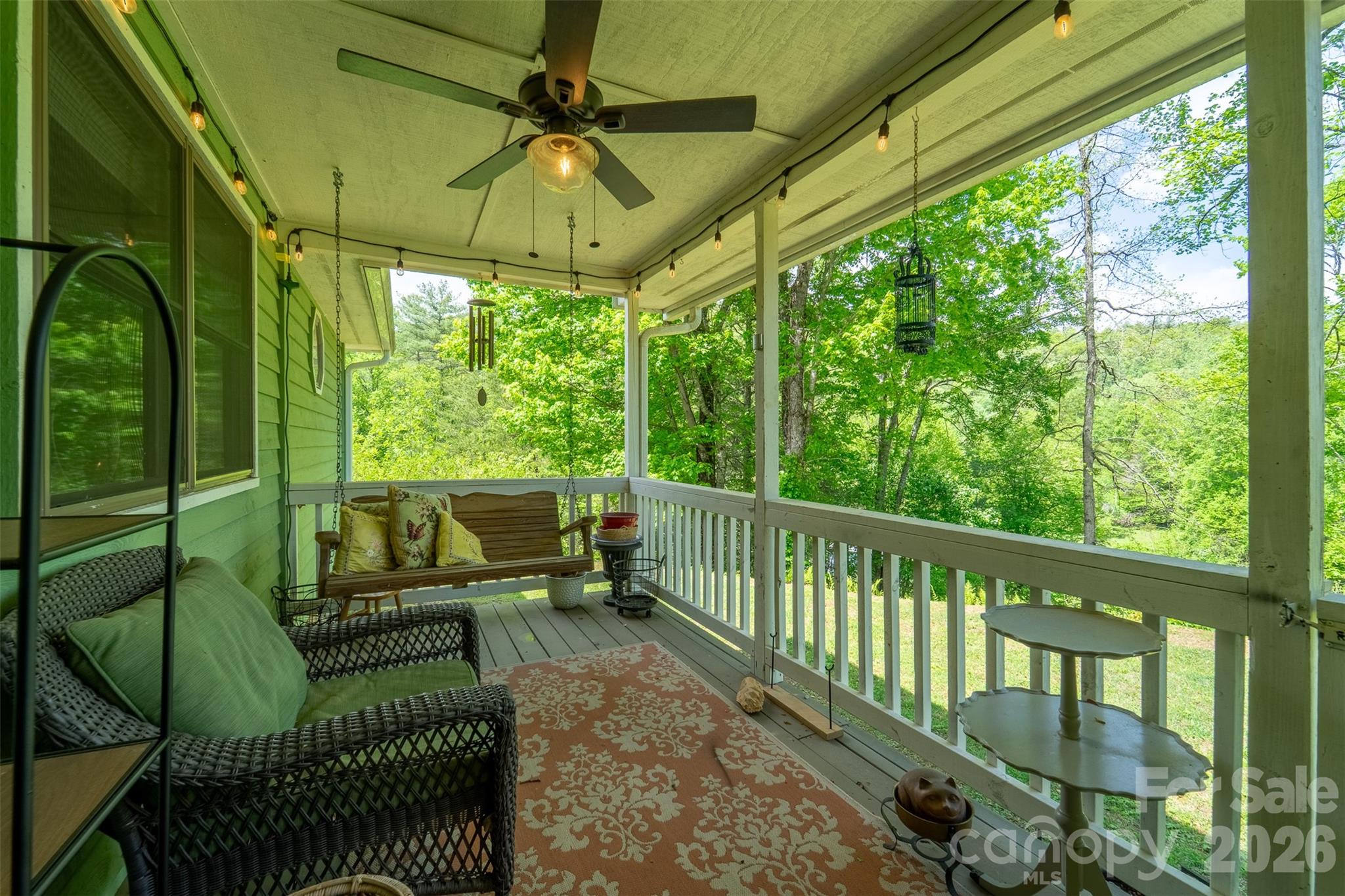 1364 Atoah Road — Robbinsville