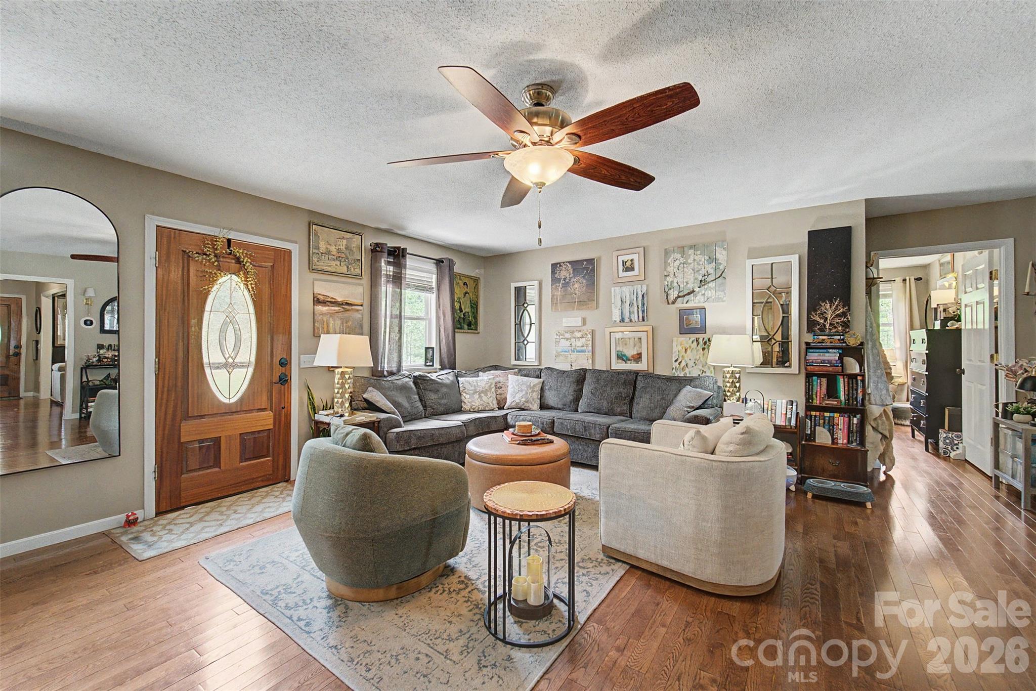 1364 Atoah Road — Robbinsville