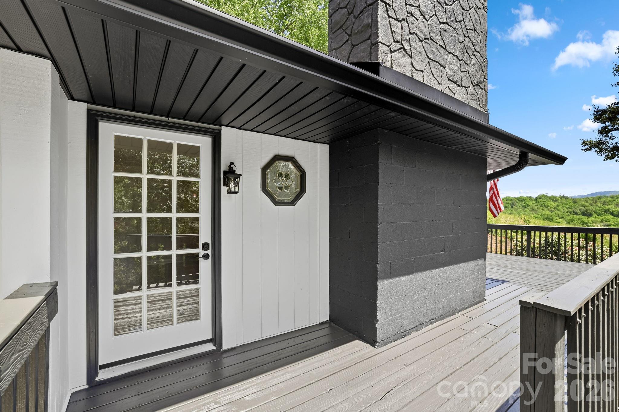 270 Blake Branch Road — Sylva