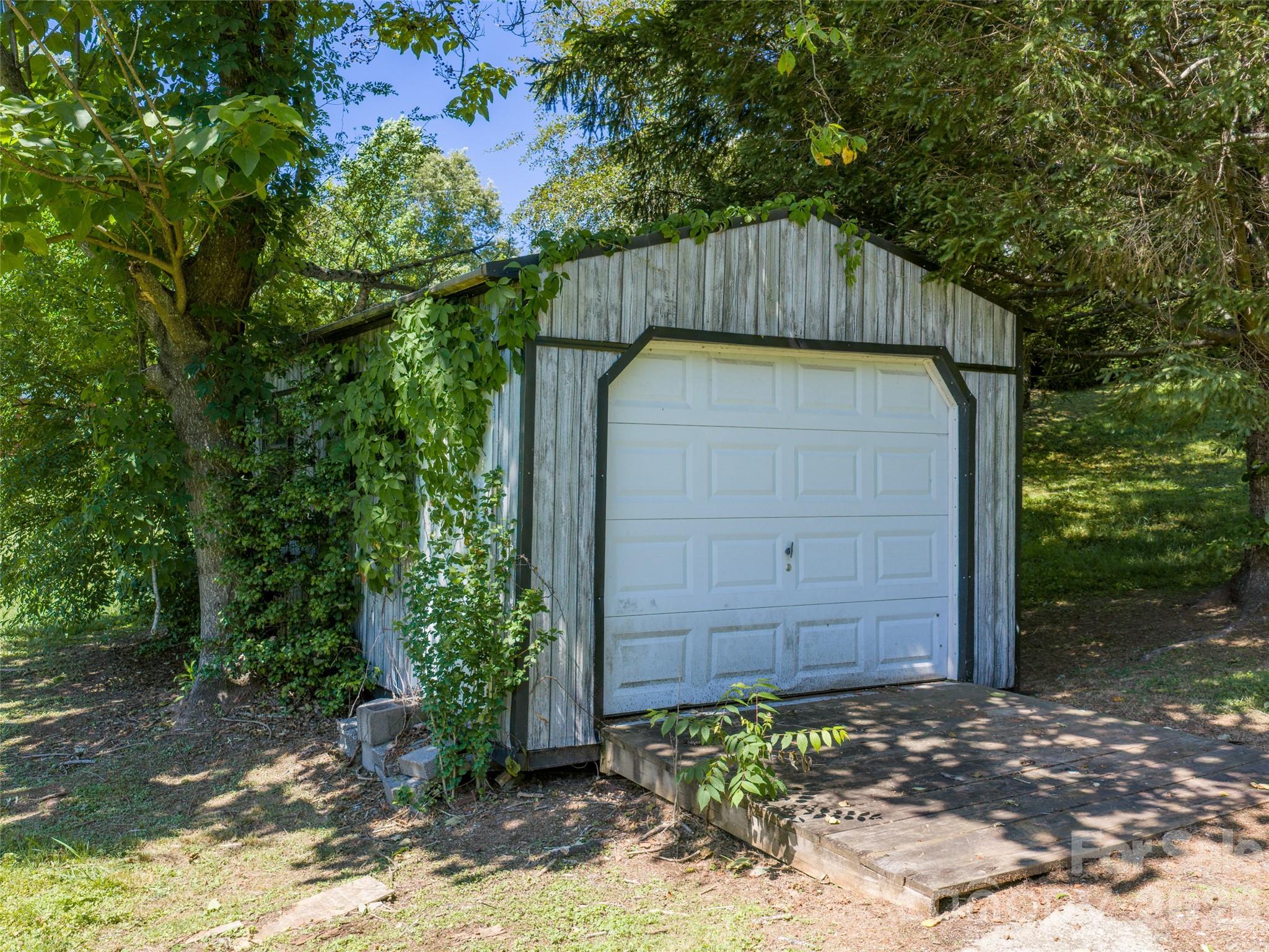 3619 Asheville Highway — Pisgah Forest