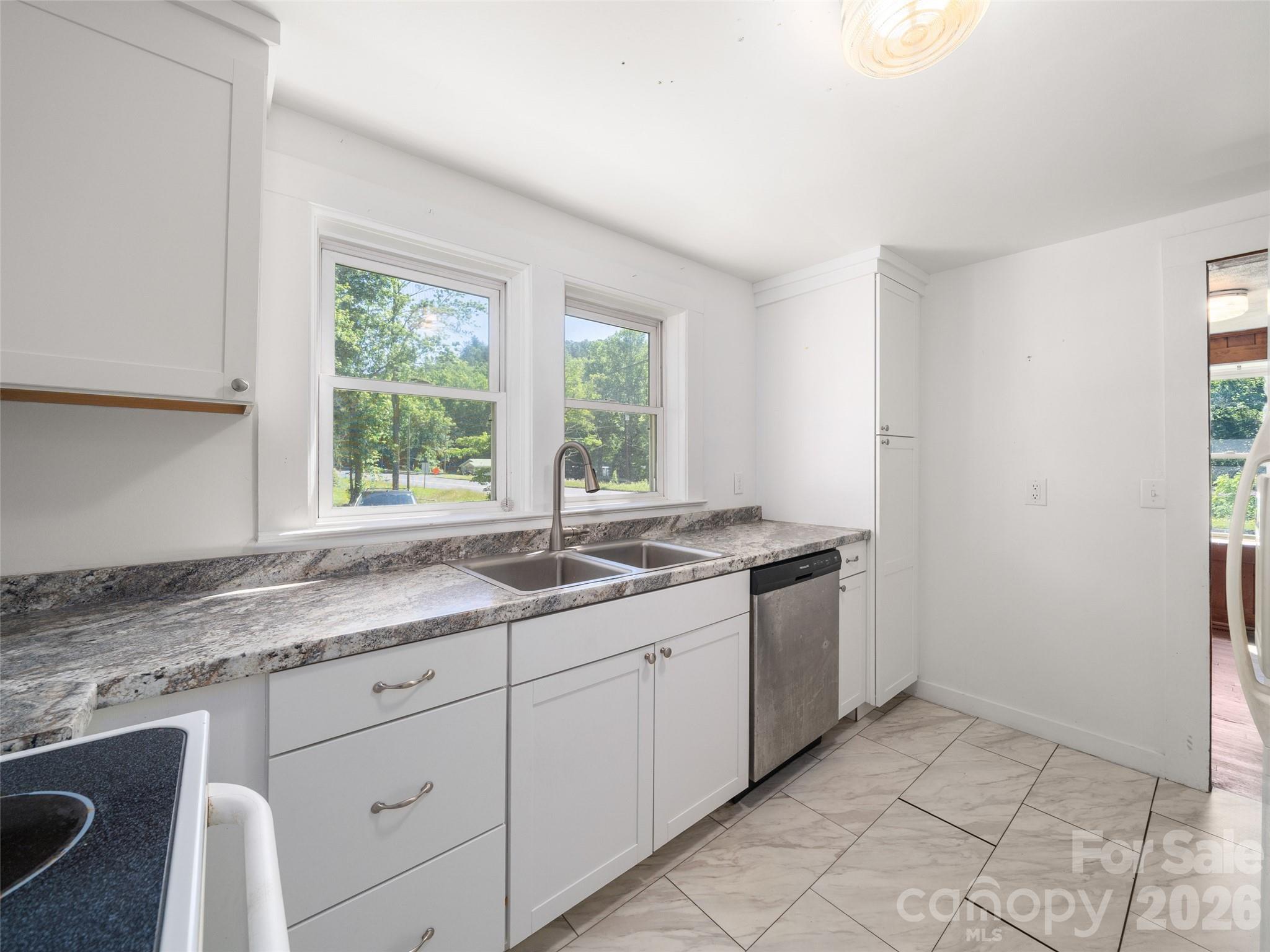 3619 Asheville Highway — Pisgah Forest