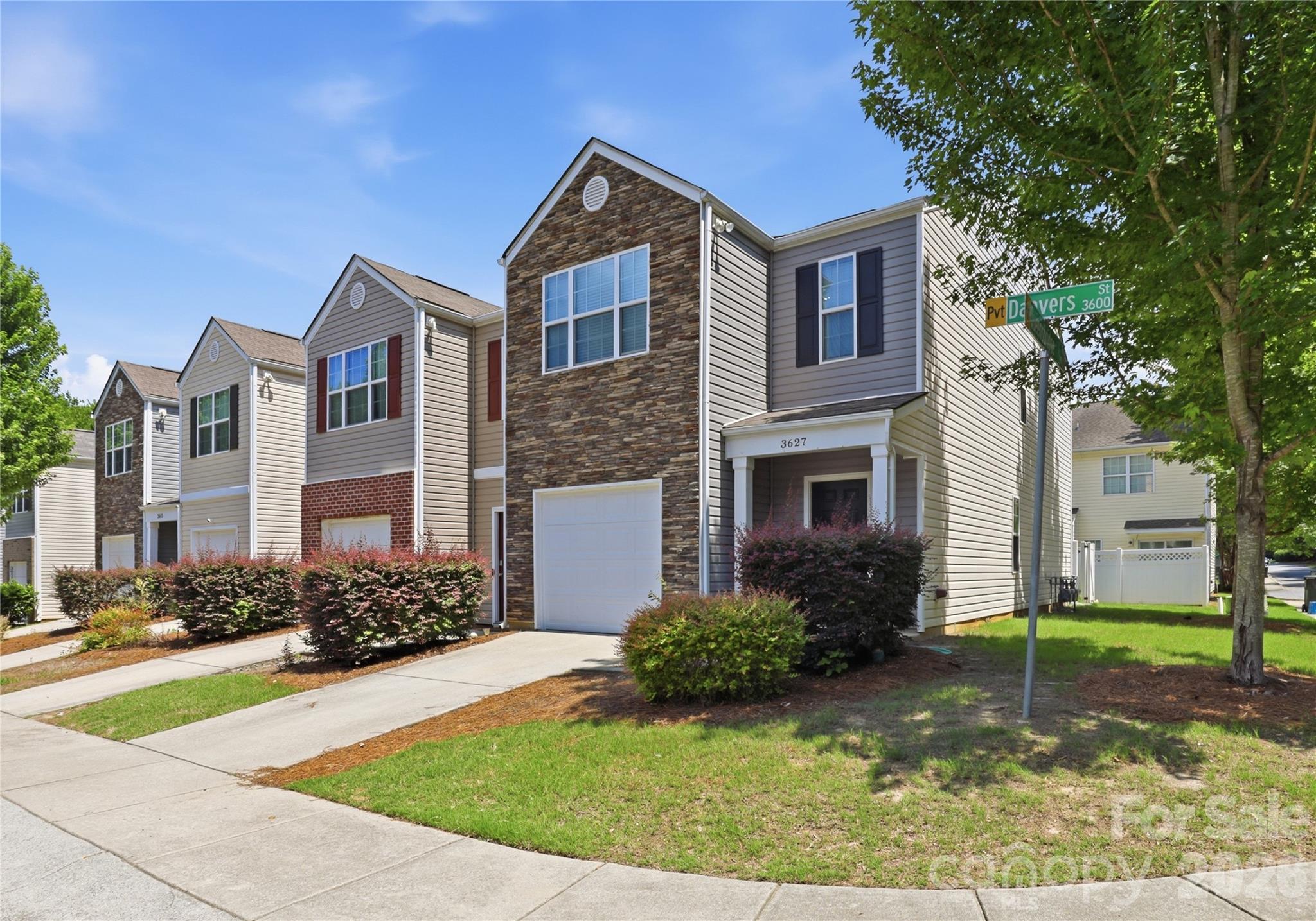 3627 Danvers Street — Charlotte