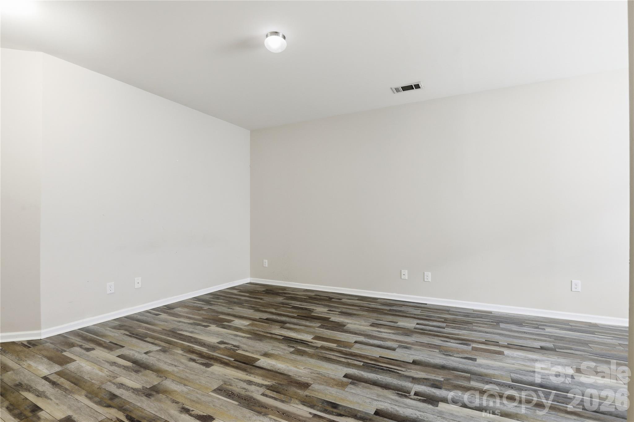 3627 Danvers Street — Charlotte