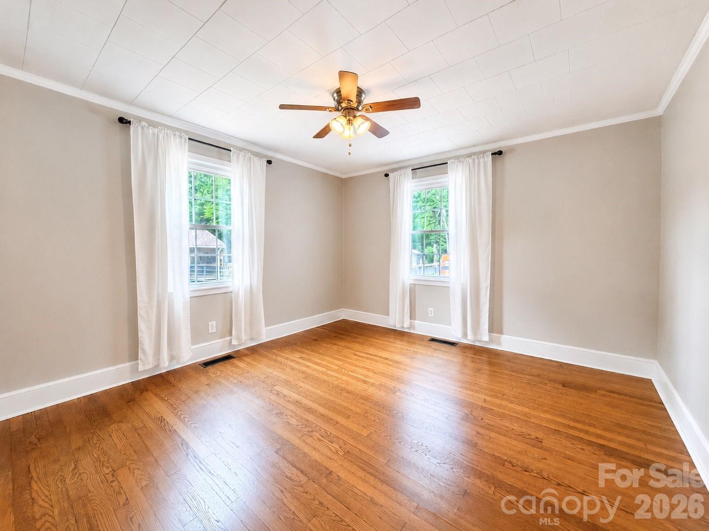 214 Oakwood Avenue — York