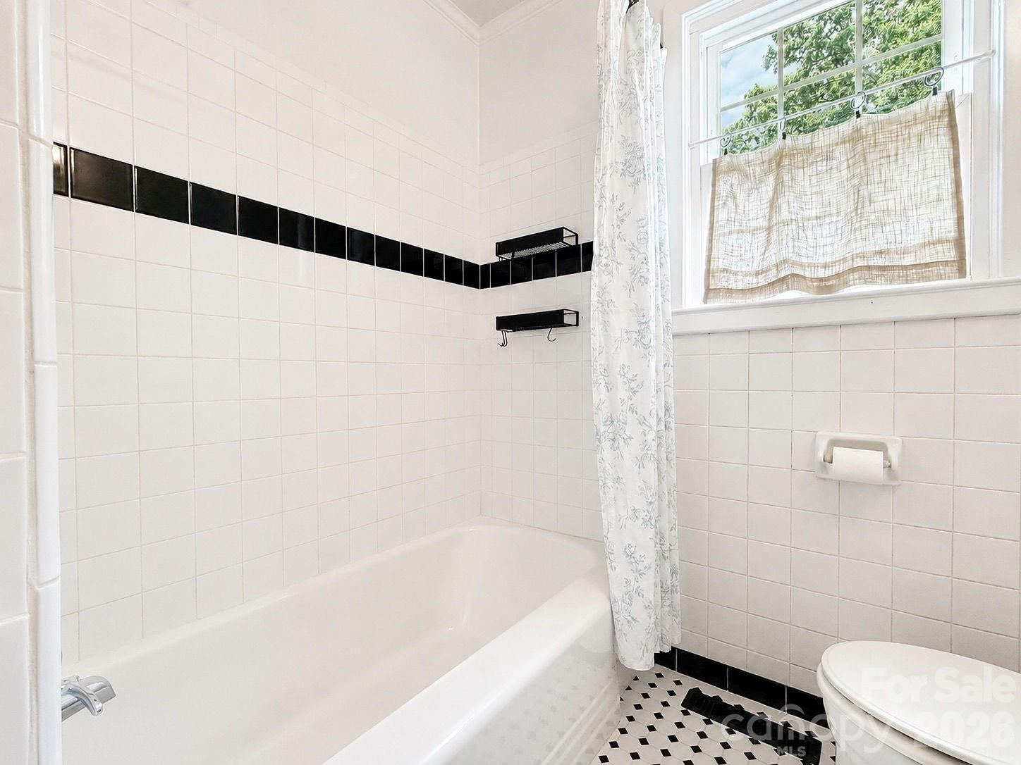 214 Oakwood Avenue — York