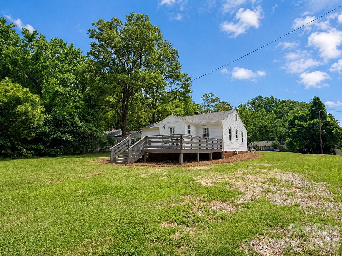 214 Oakwood Avenue — York