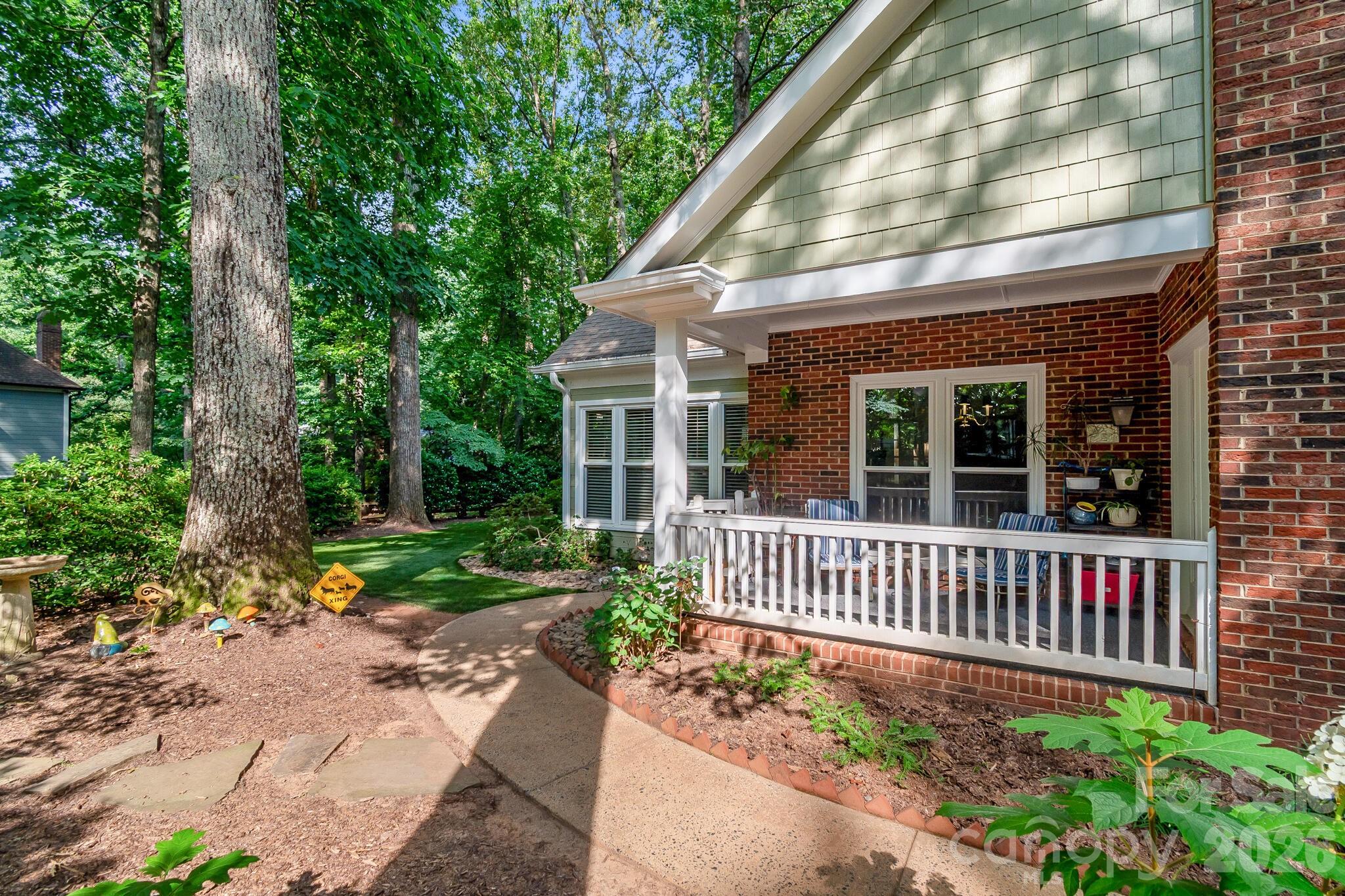 15202 Sharrow Bay Court — Huntersville
