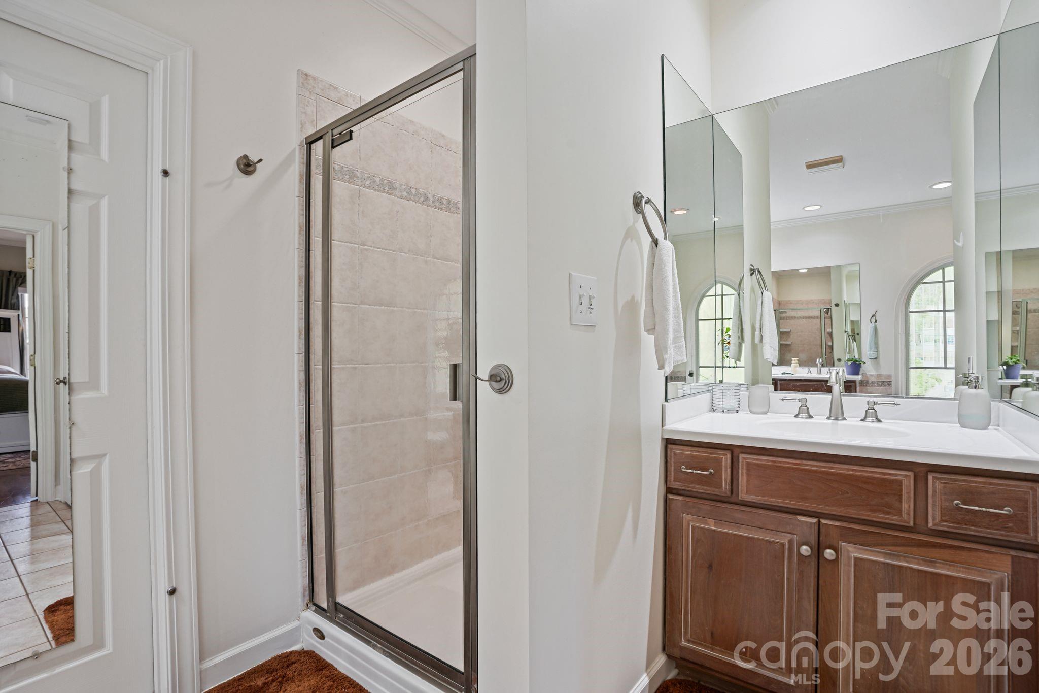 1715 Regan Road — Lexington
