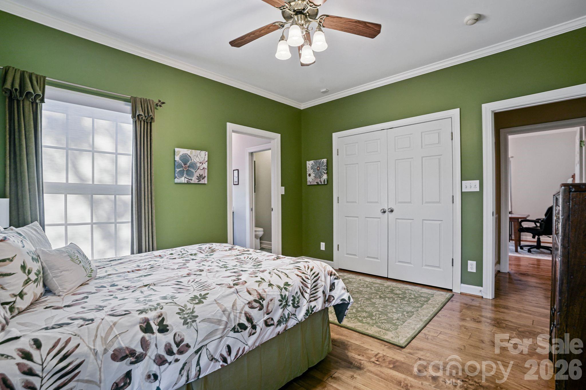 1715 Regan Road — Lexington