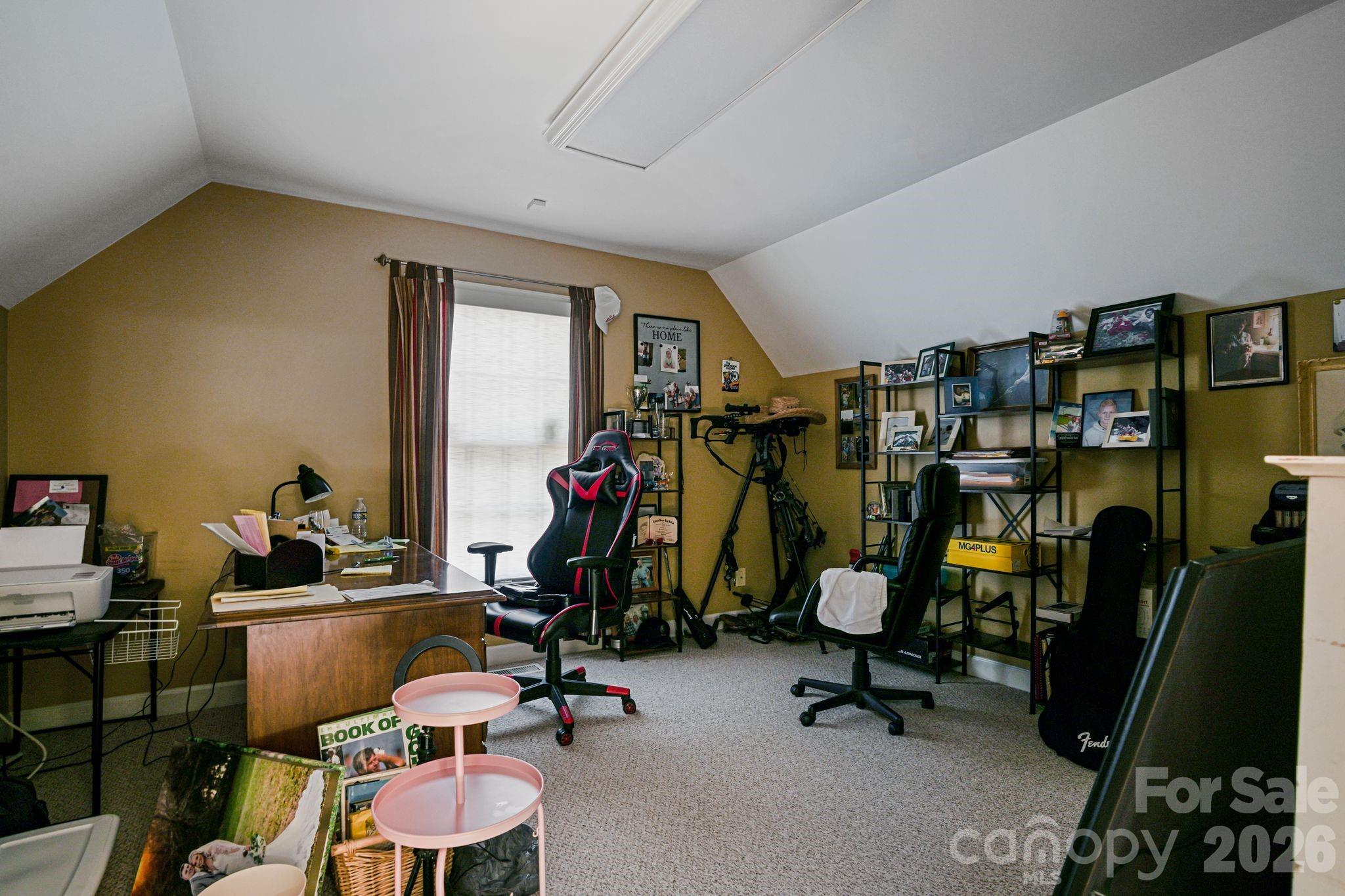 1715 Regan Road — Lexington