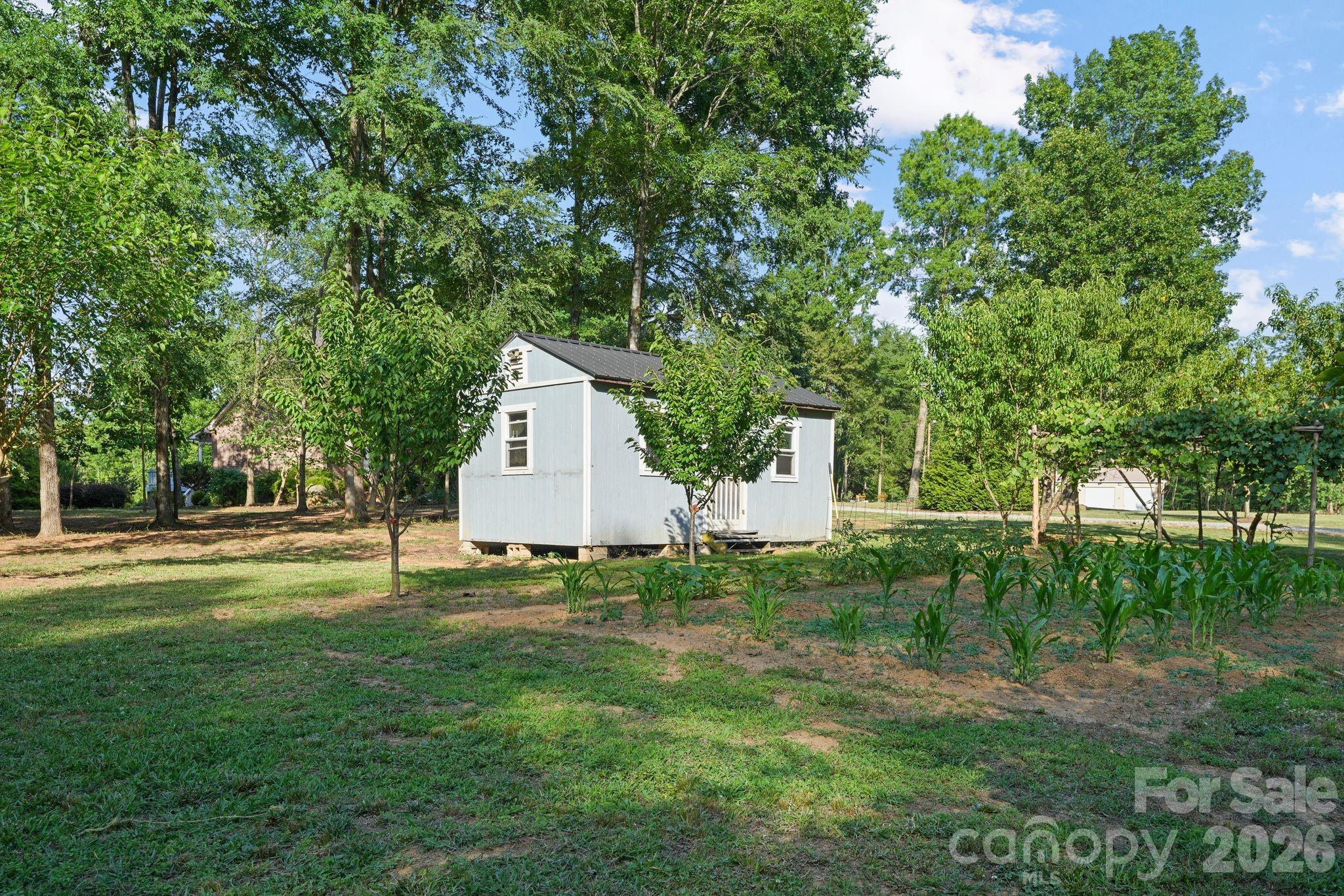 1715 Regan Road — Lexington