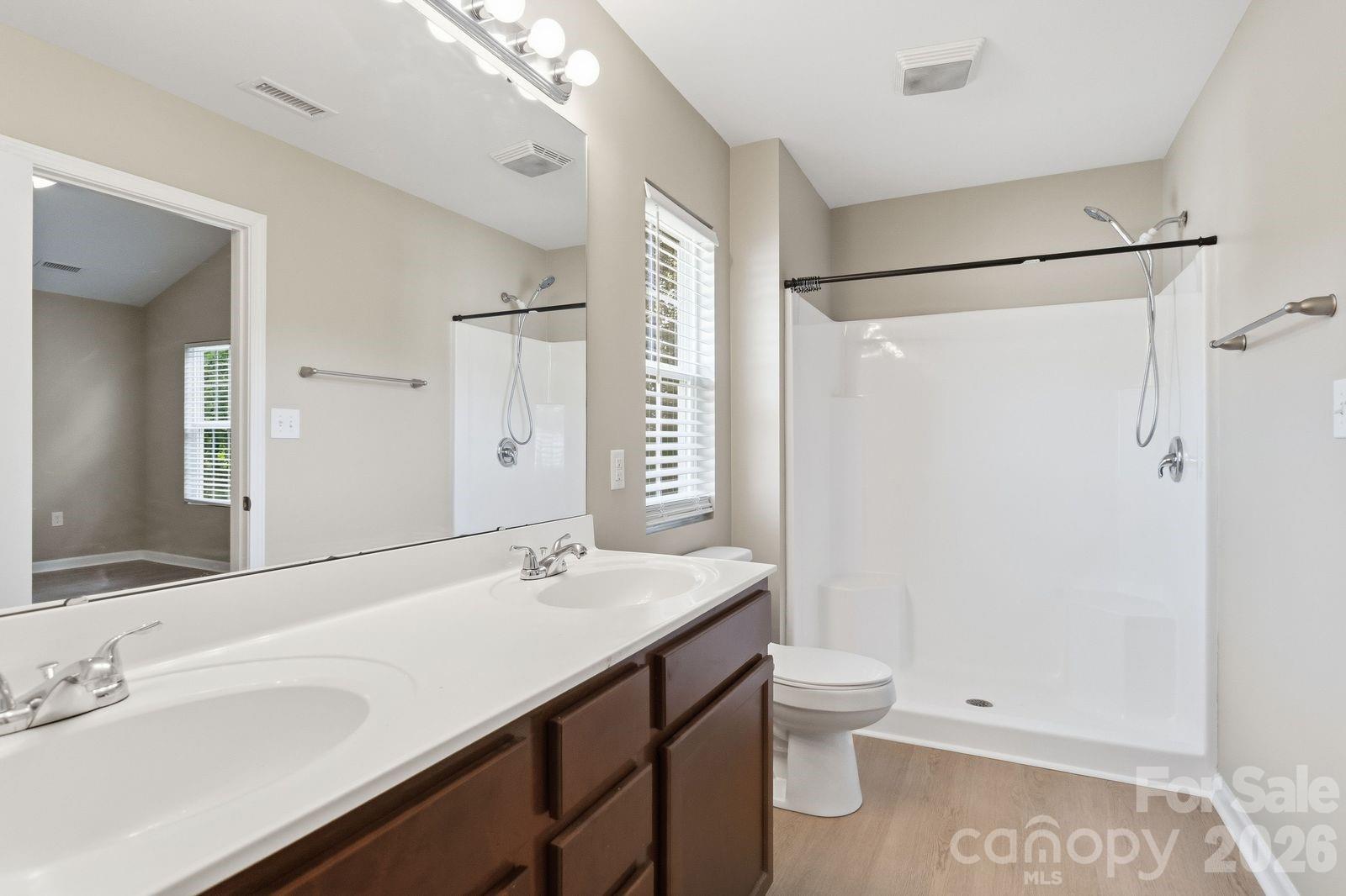 143 High Bluff Circle — Mooresville