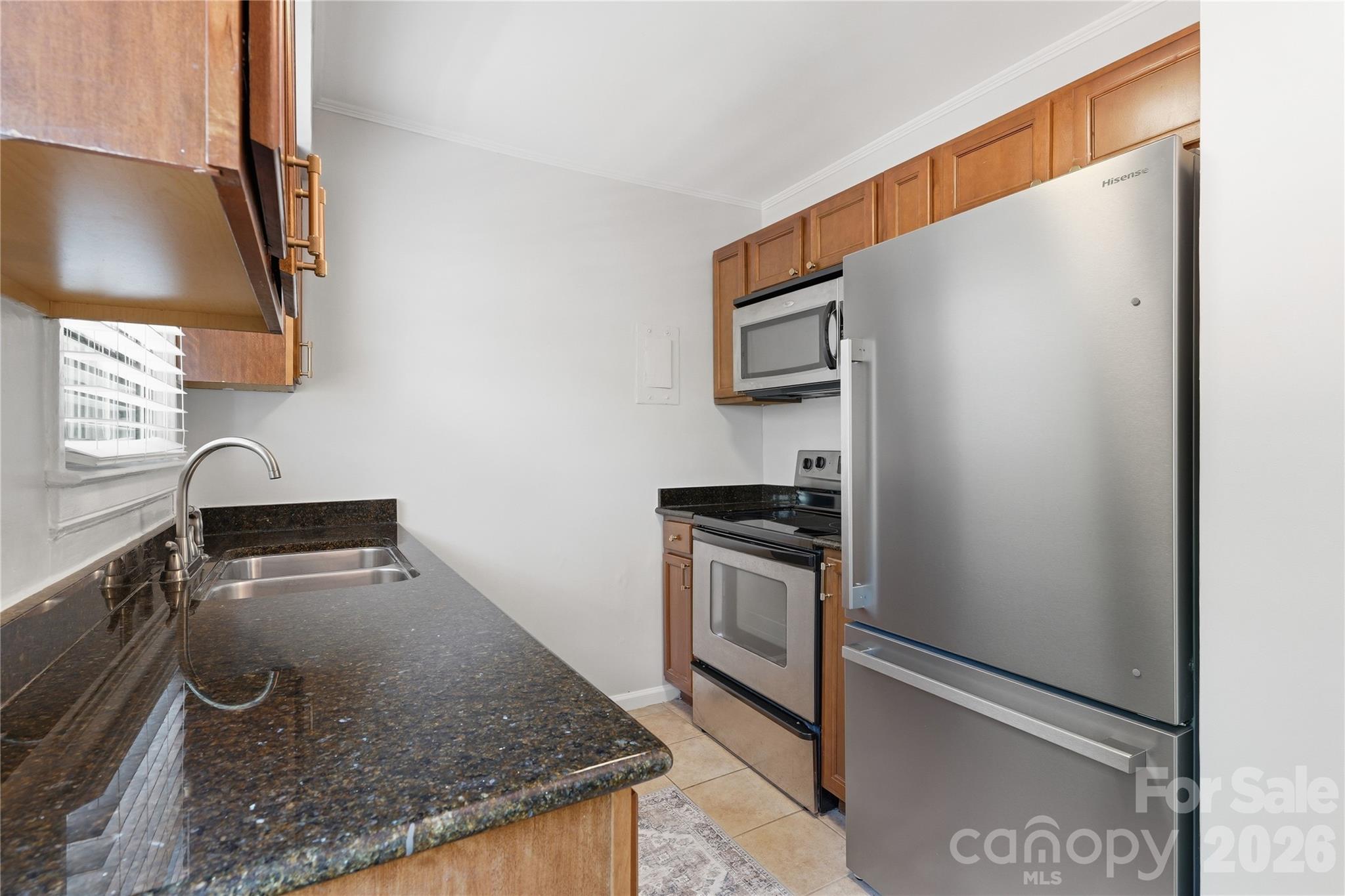 525 Wakefield Drive — Charlotte