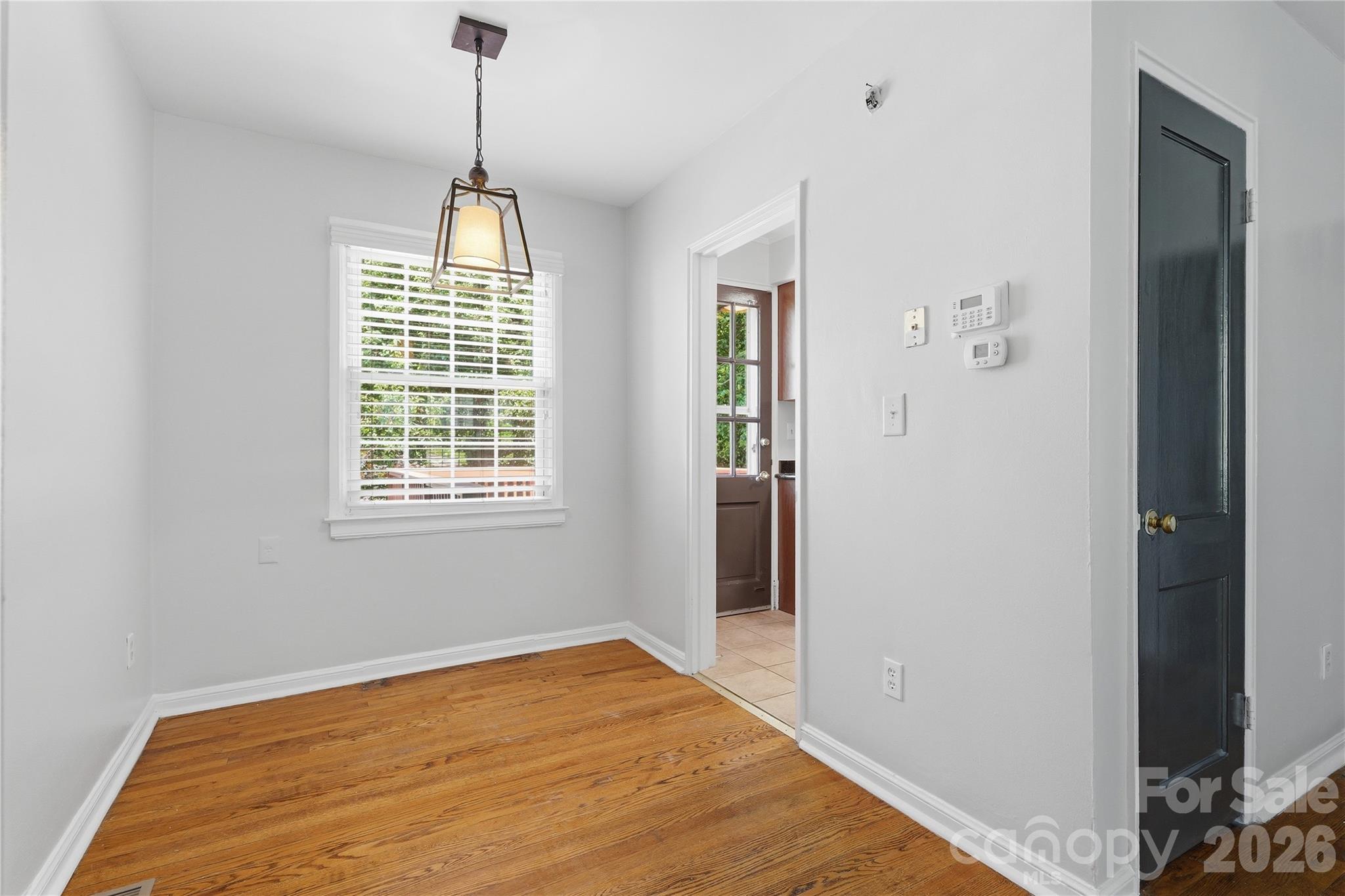 525 Wakefield Drive — Charlotte