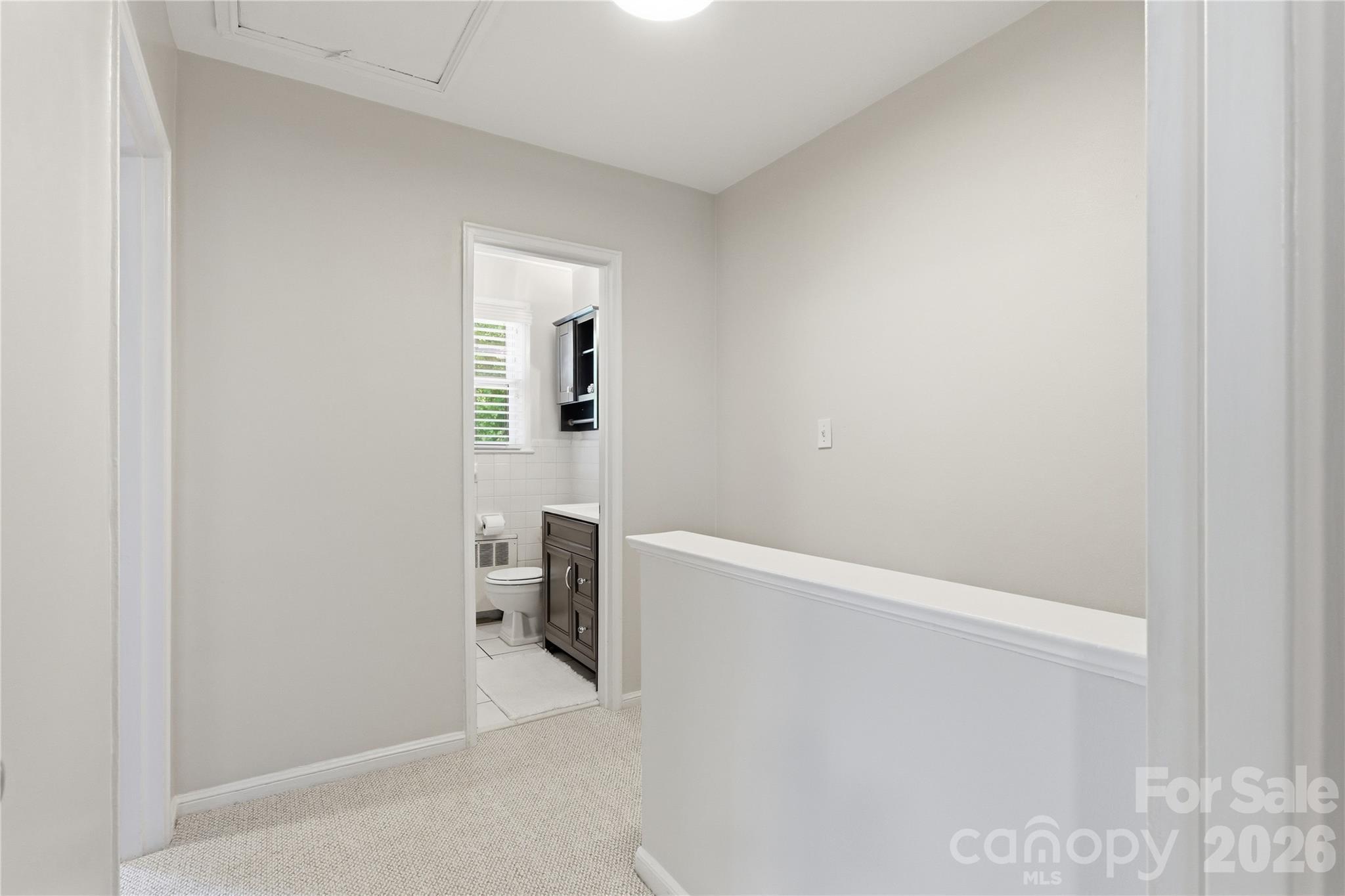 525 Wakefield Drive — Charlotte