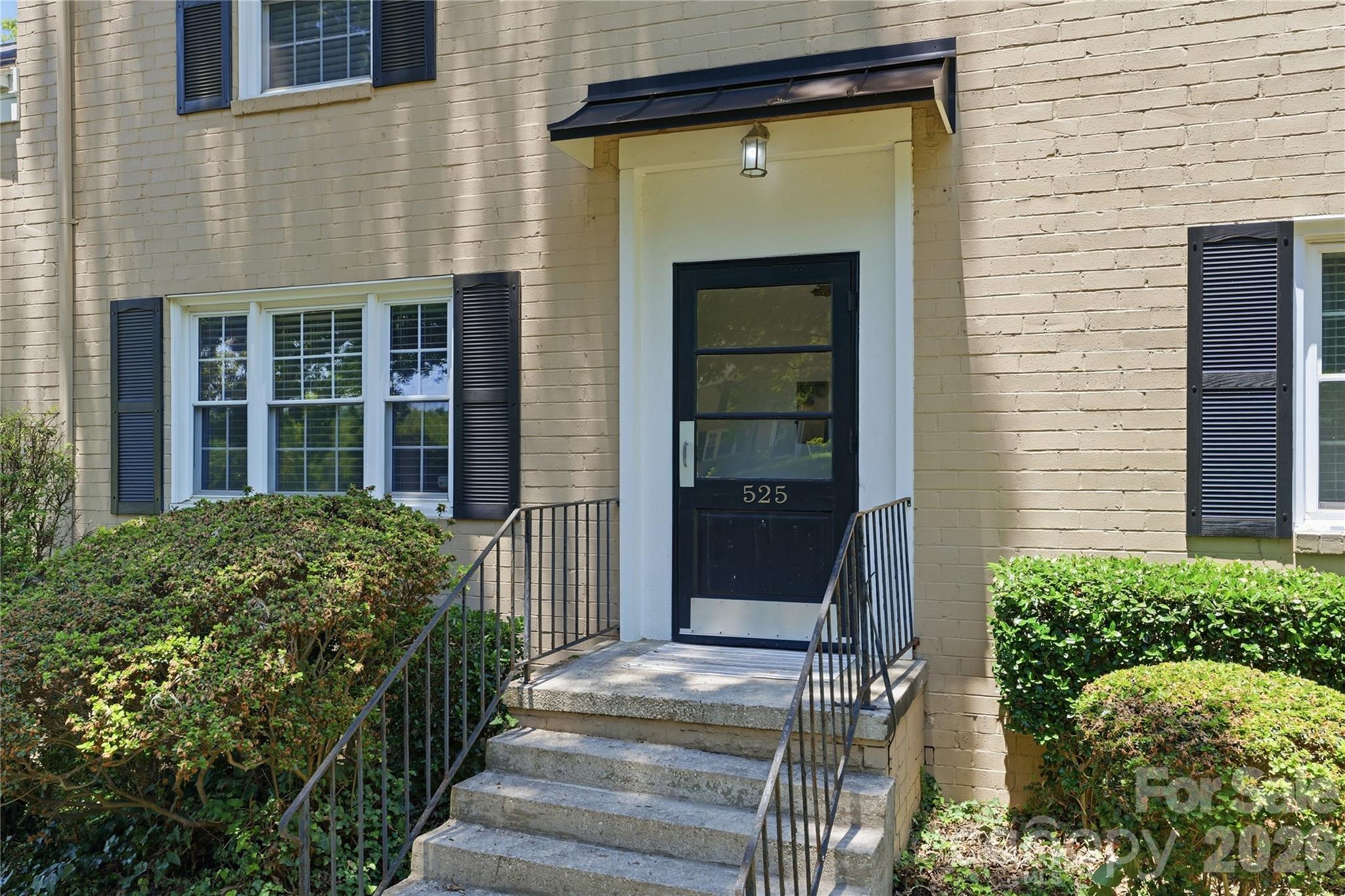 525 Wakefield Drive — Charlotte