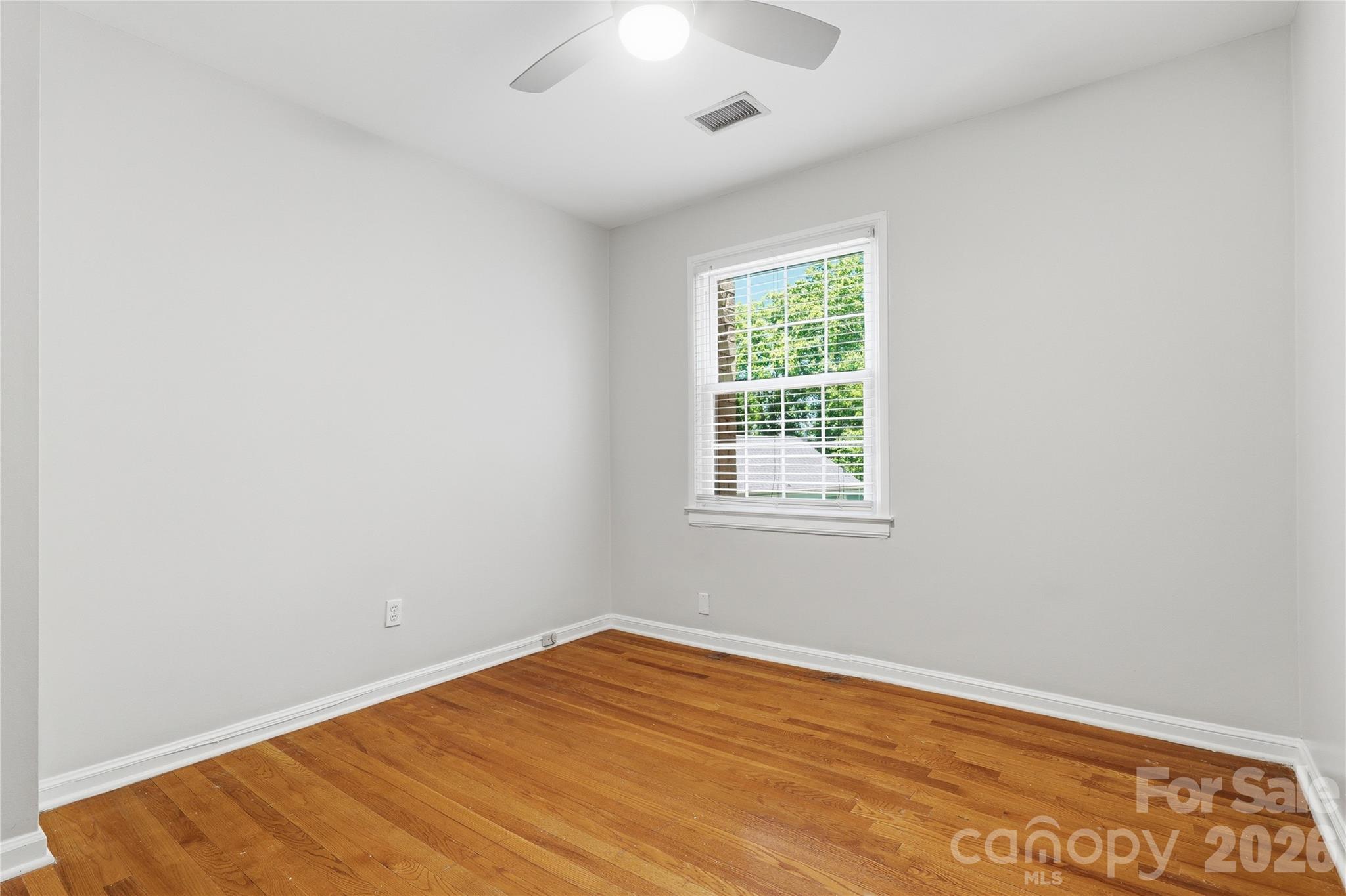 525 Wakefield Drive — Charlotte