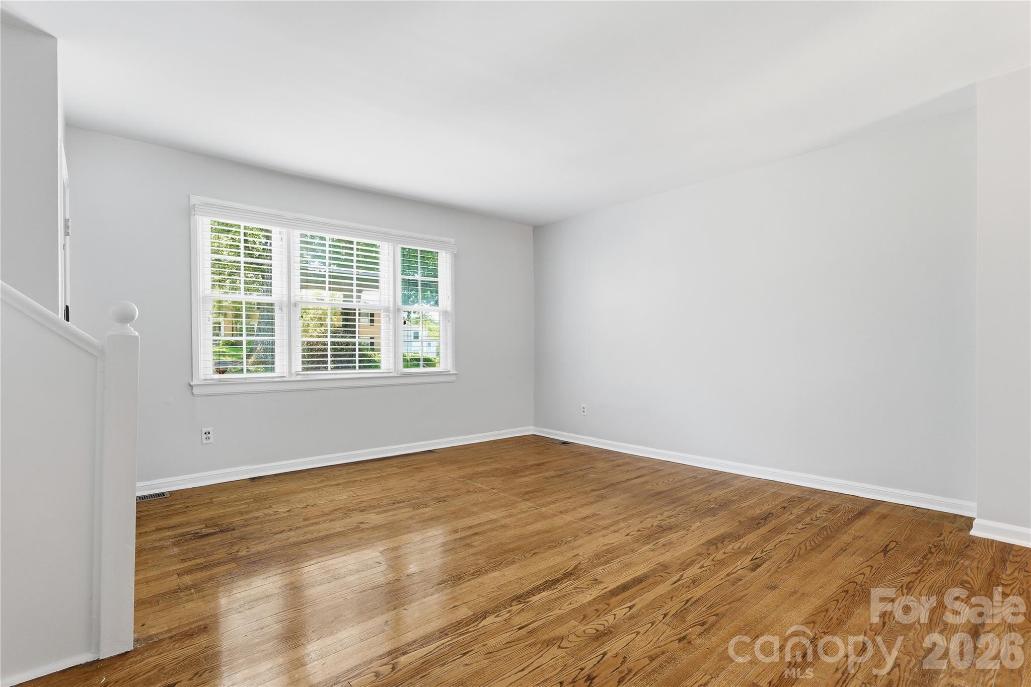 525 Wakefield Drive — Charlotte