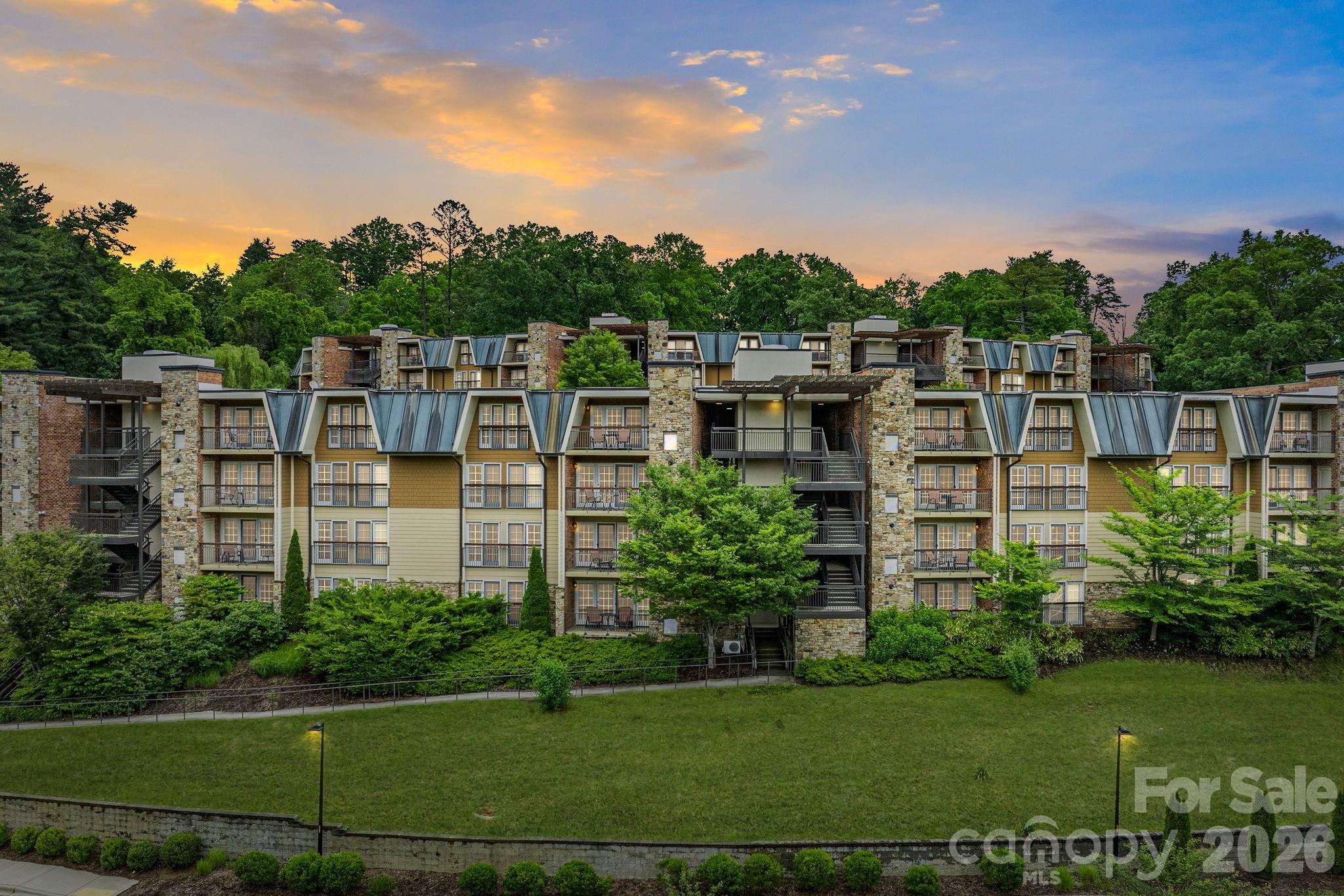 301 Bowling Park Road — Asheville