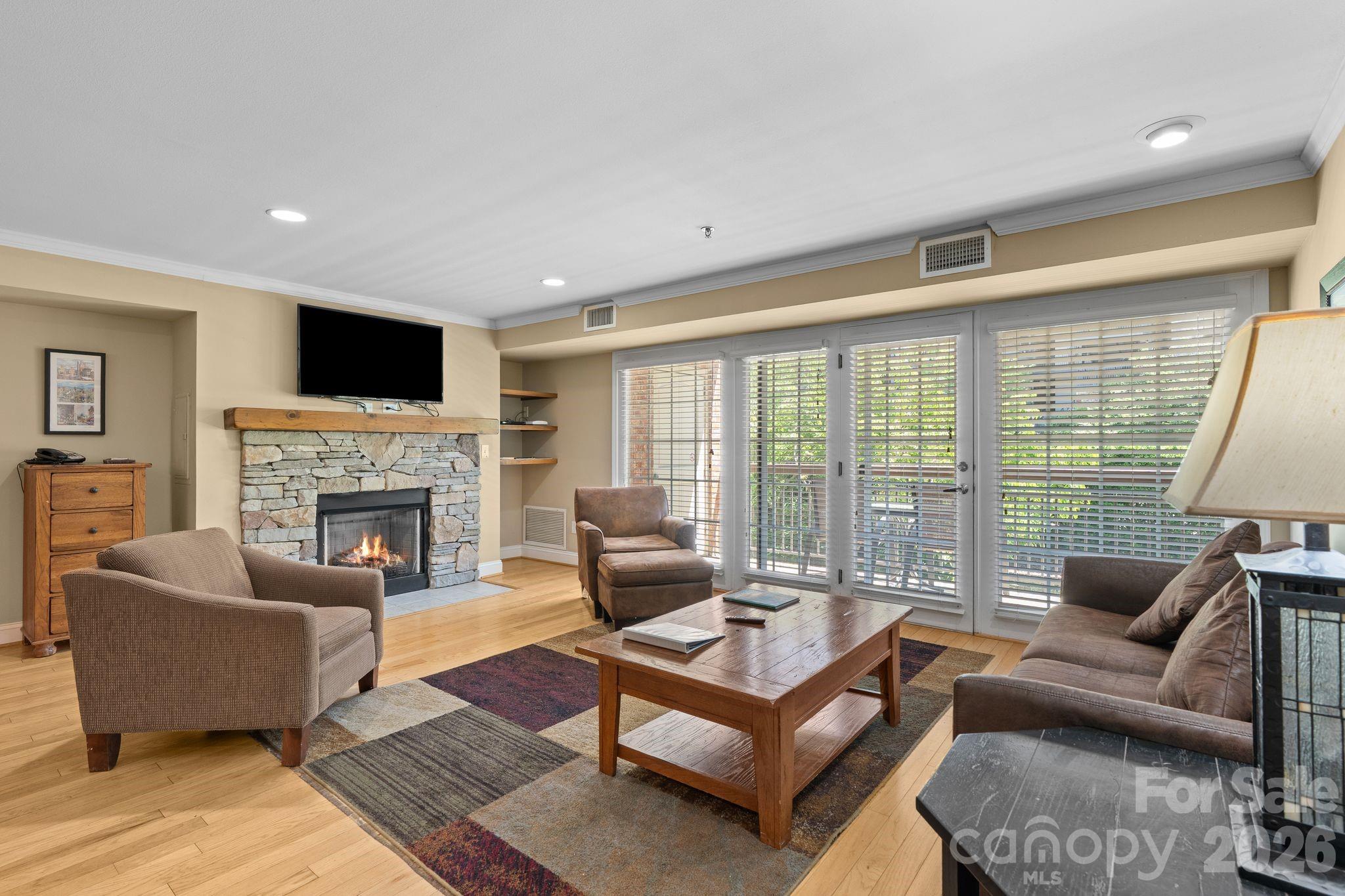 301 Bowling Park Road — Asheville