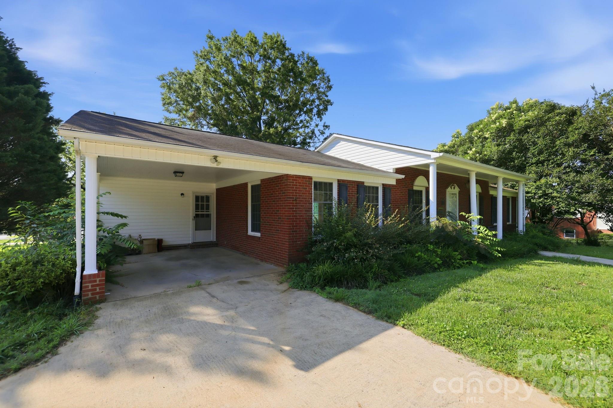 310 Roy Eaker Road — Cherryville