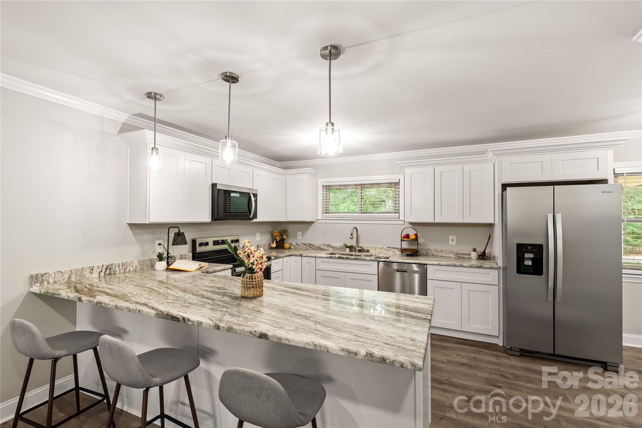 1297 Potter Road — Lancaster