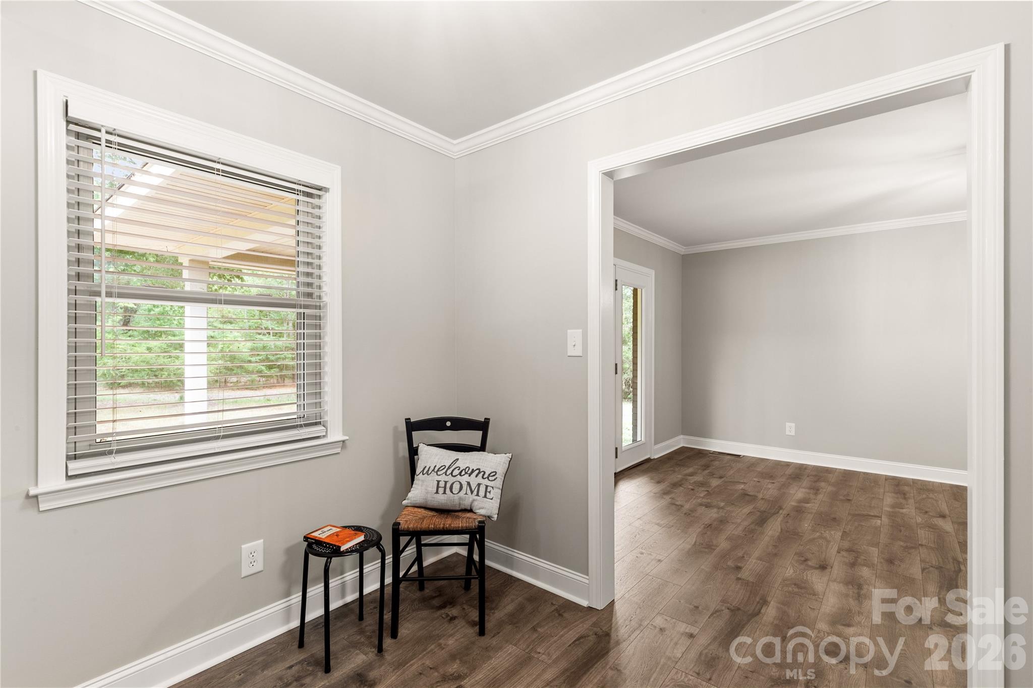 1297 Potter Road — Lancaster