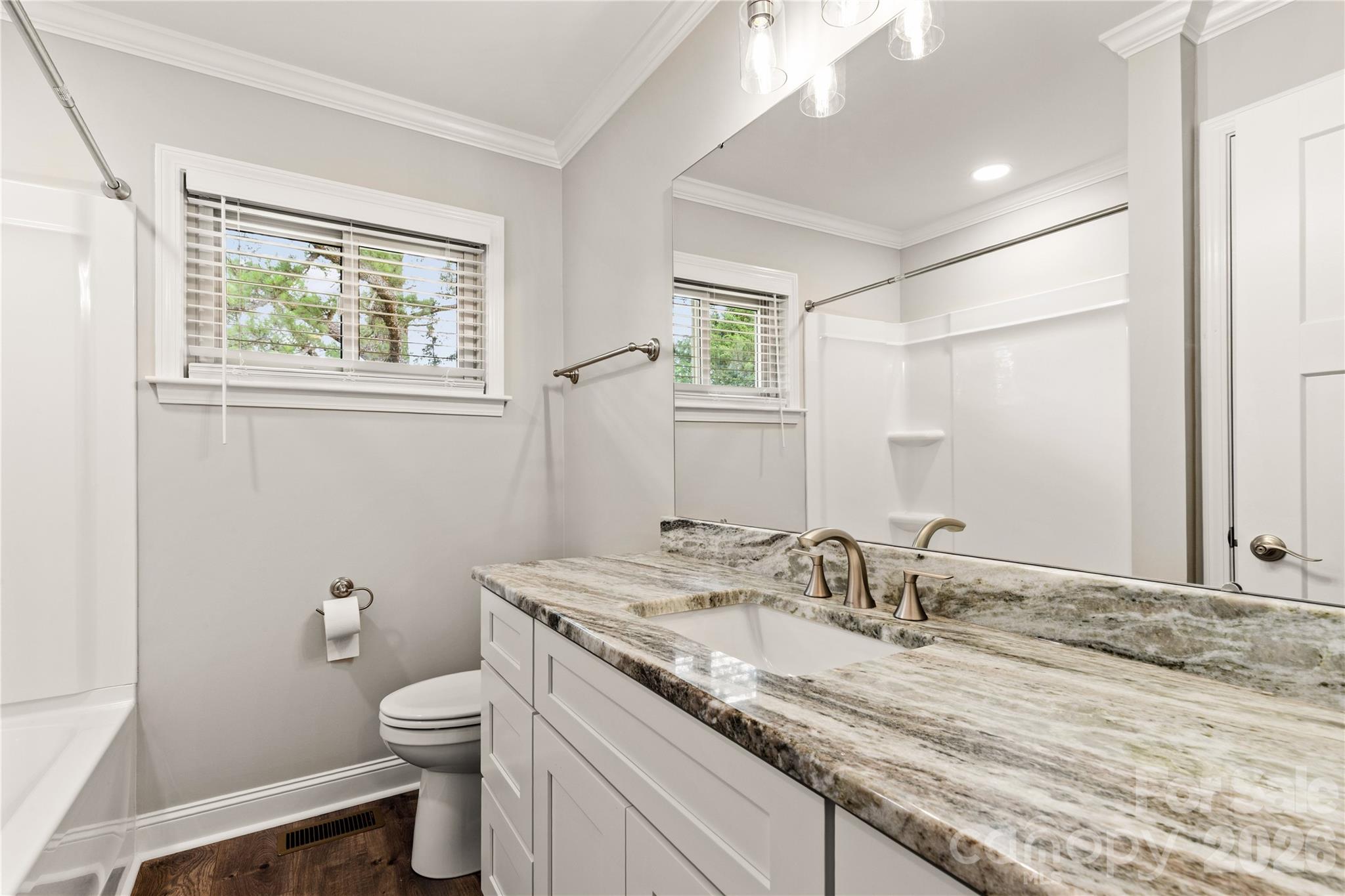 1297 Potter Road — Lancaster