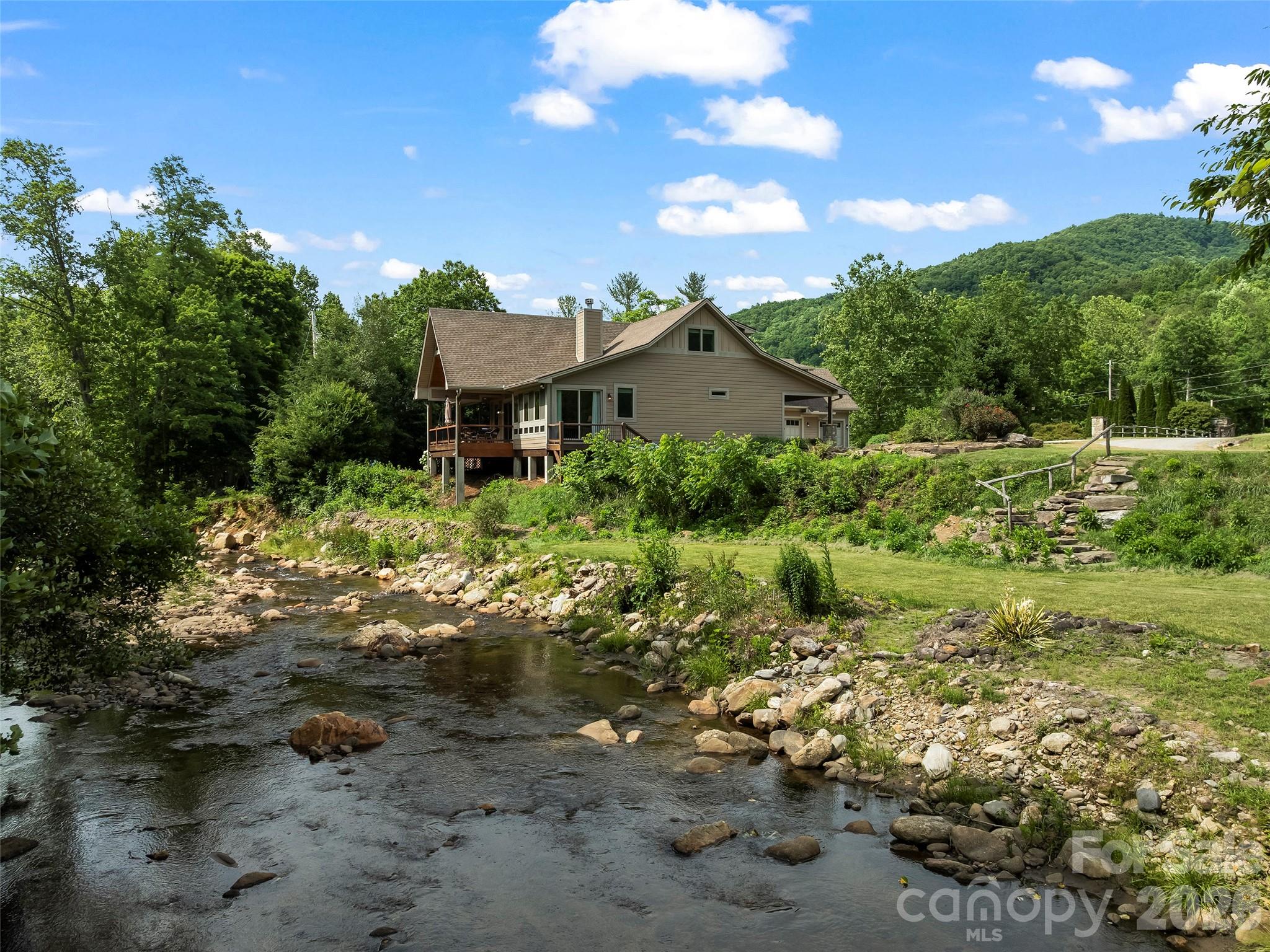 40 Shining Rock Drive — Canton