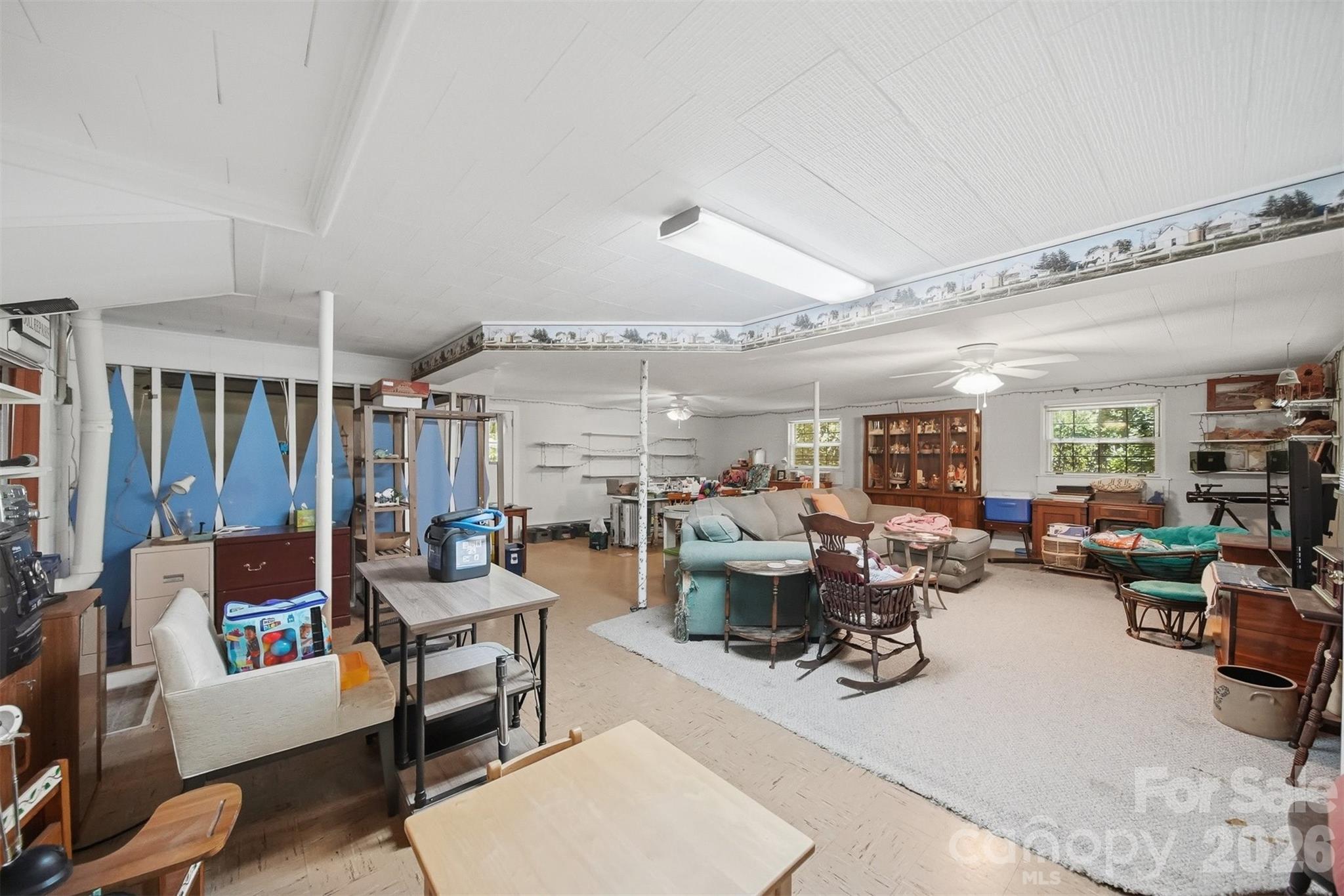 200 Westwood Drive — Morganton