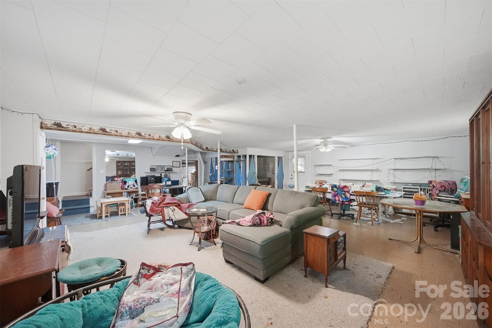 200 Westwood Drive — Morganton