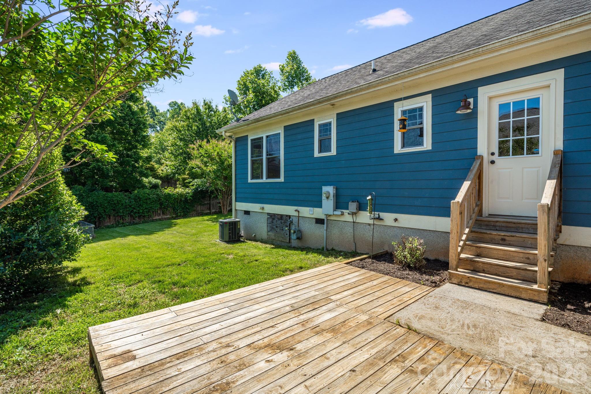 123 Estelle Park Drive — Asheville