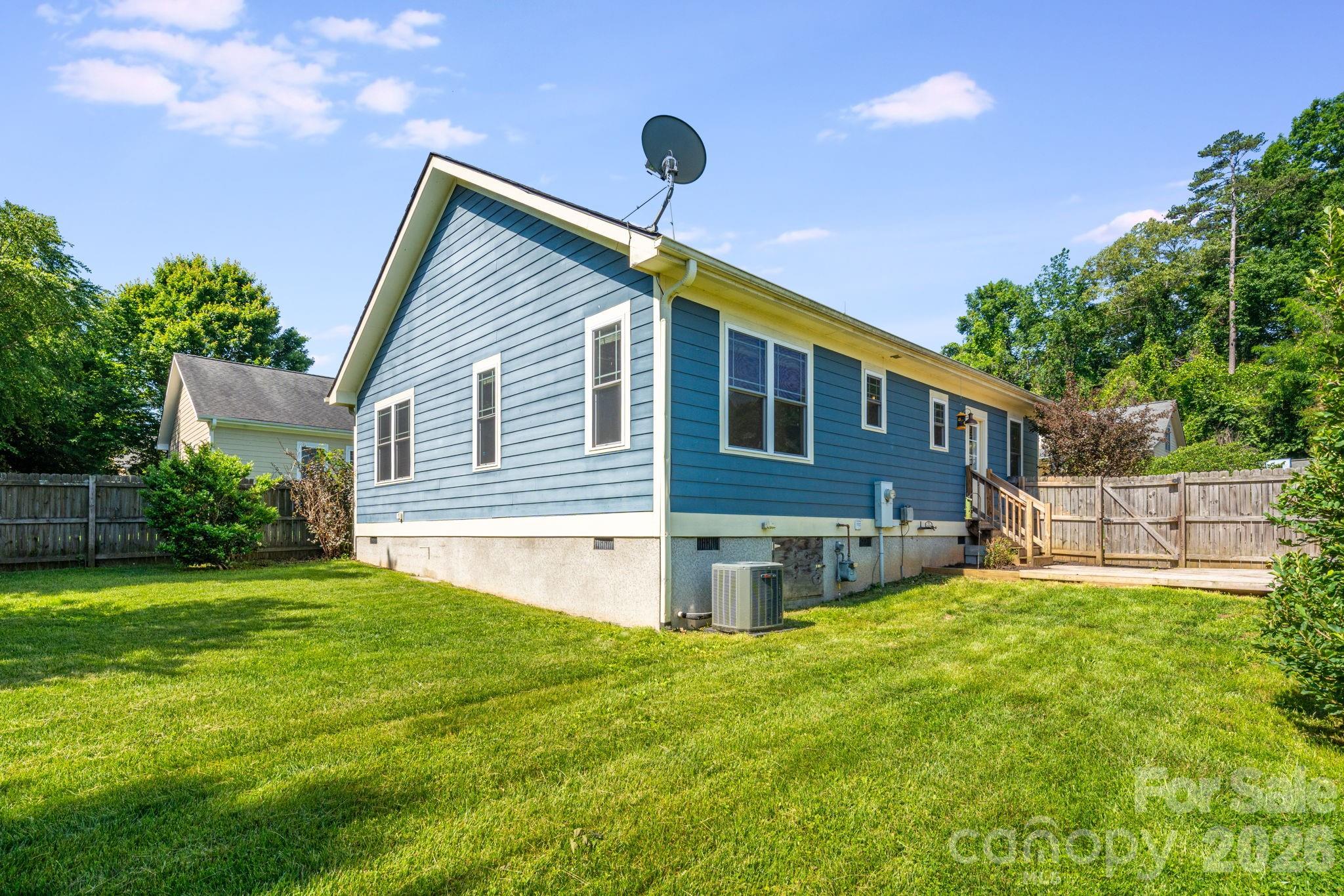 123 Estelle Park Drive — Asheville