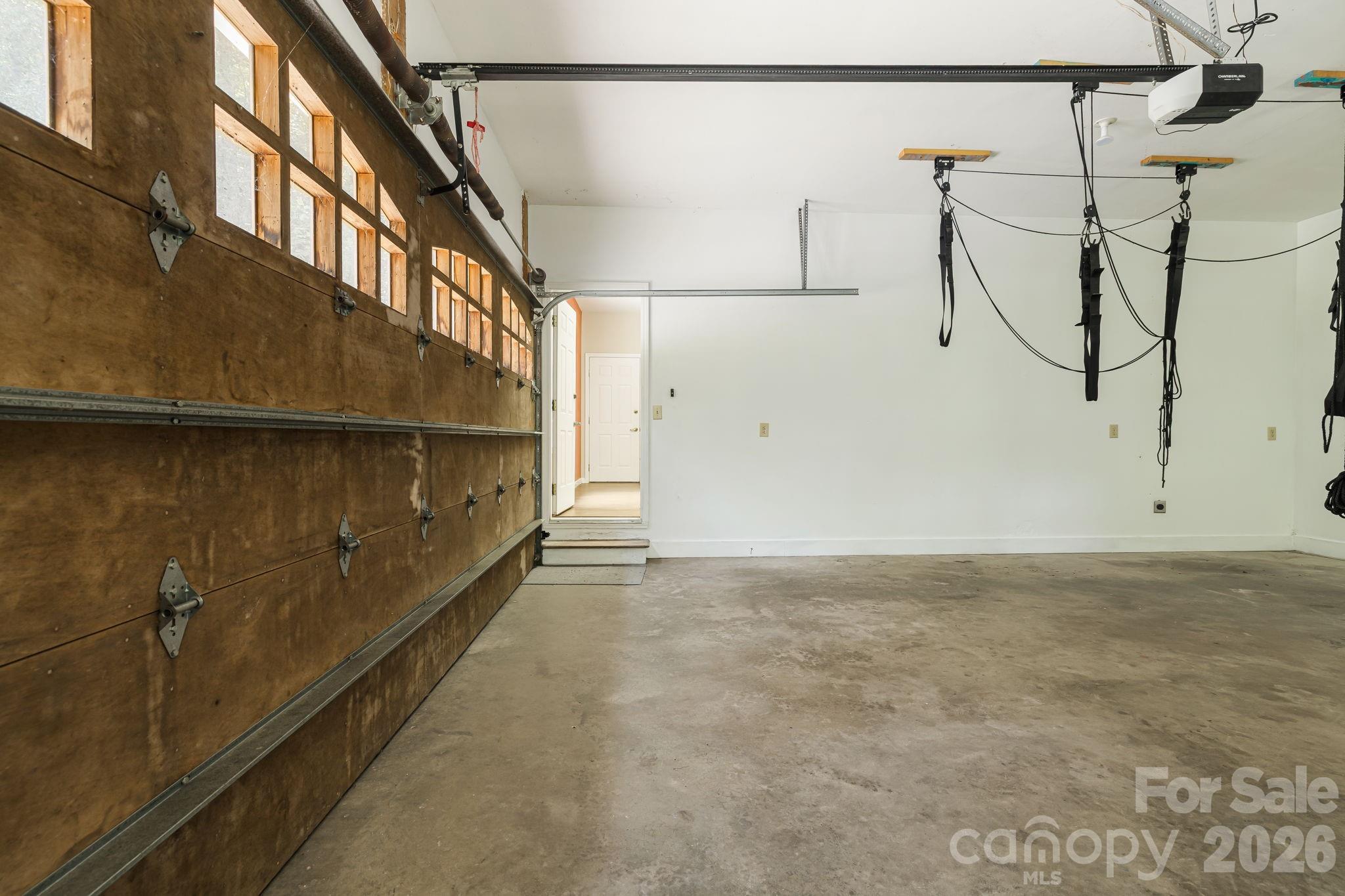 94 Paradise Cove Road — Penrose