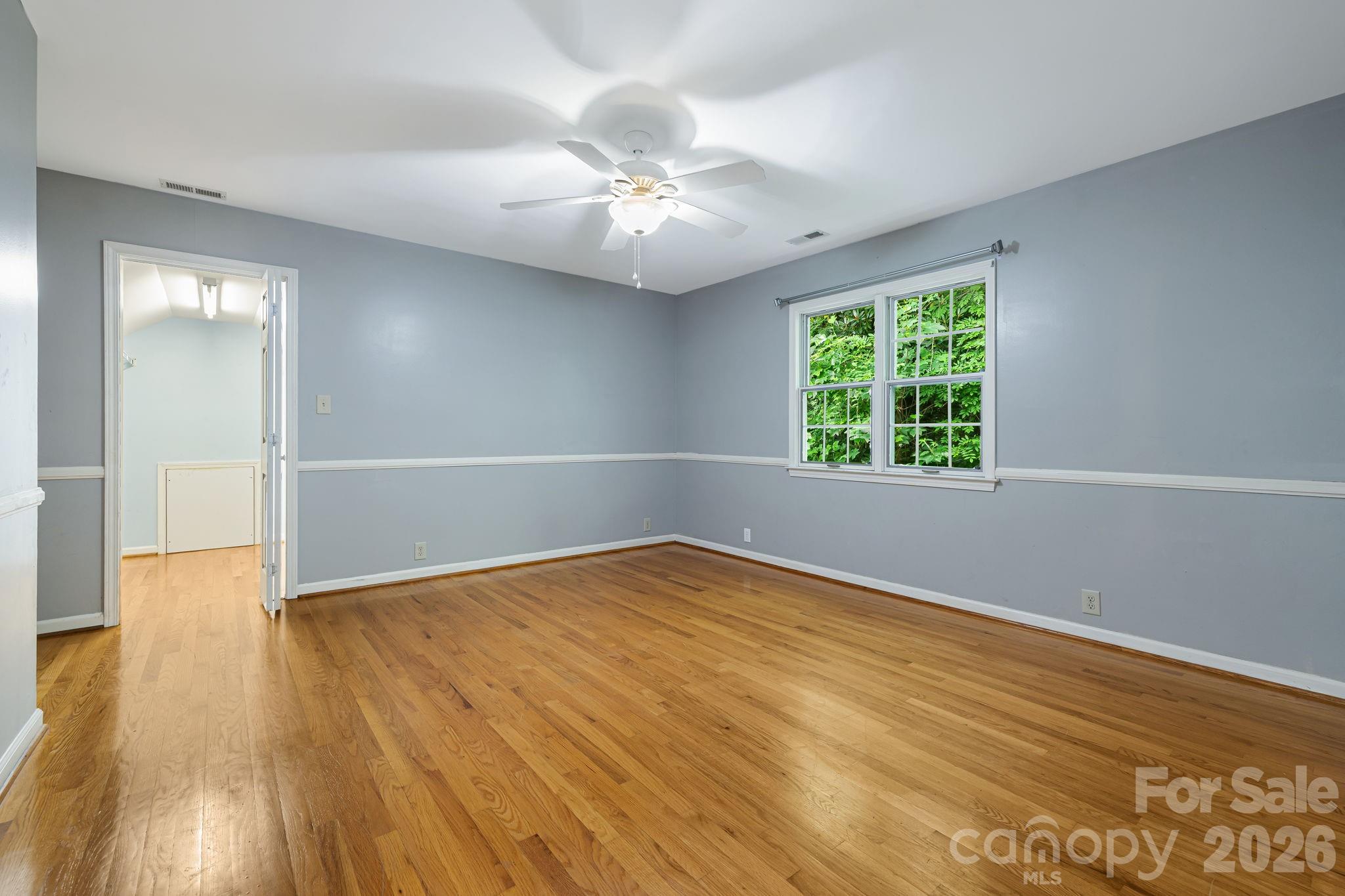 94 Paradise Cove Road — Penrose