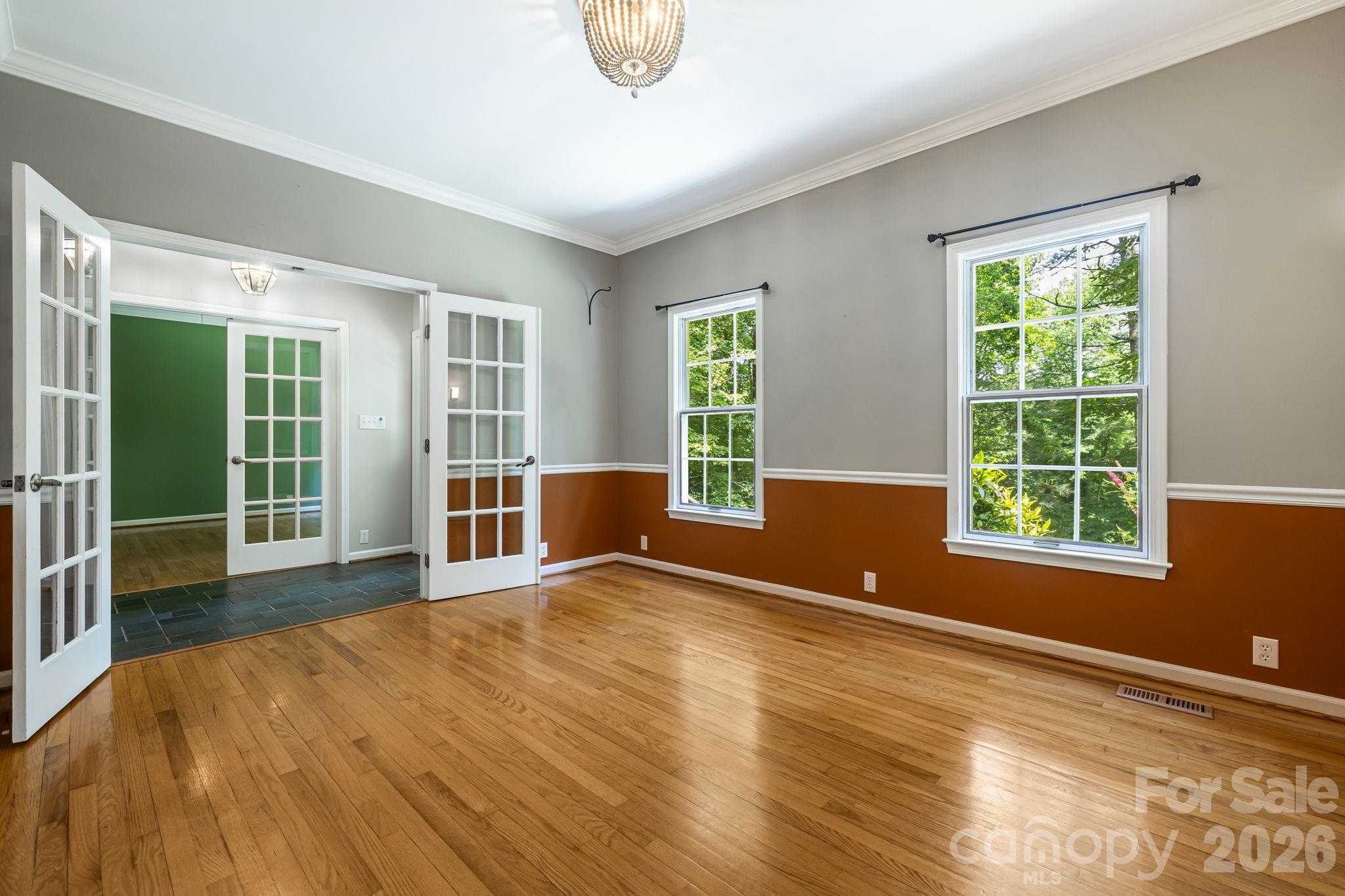 94 Paradise Cove Road — Penrose