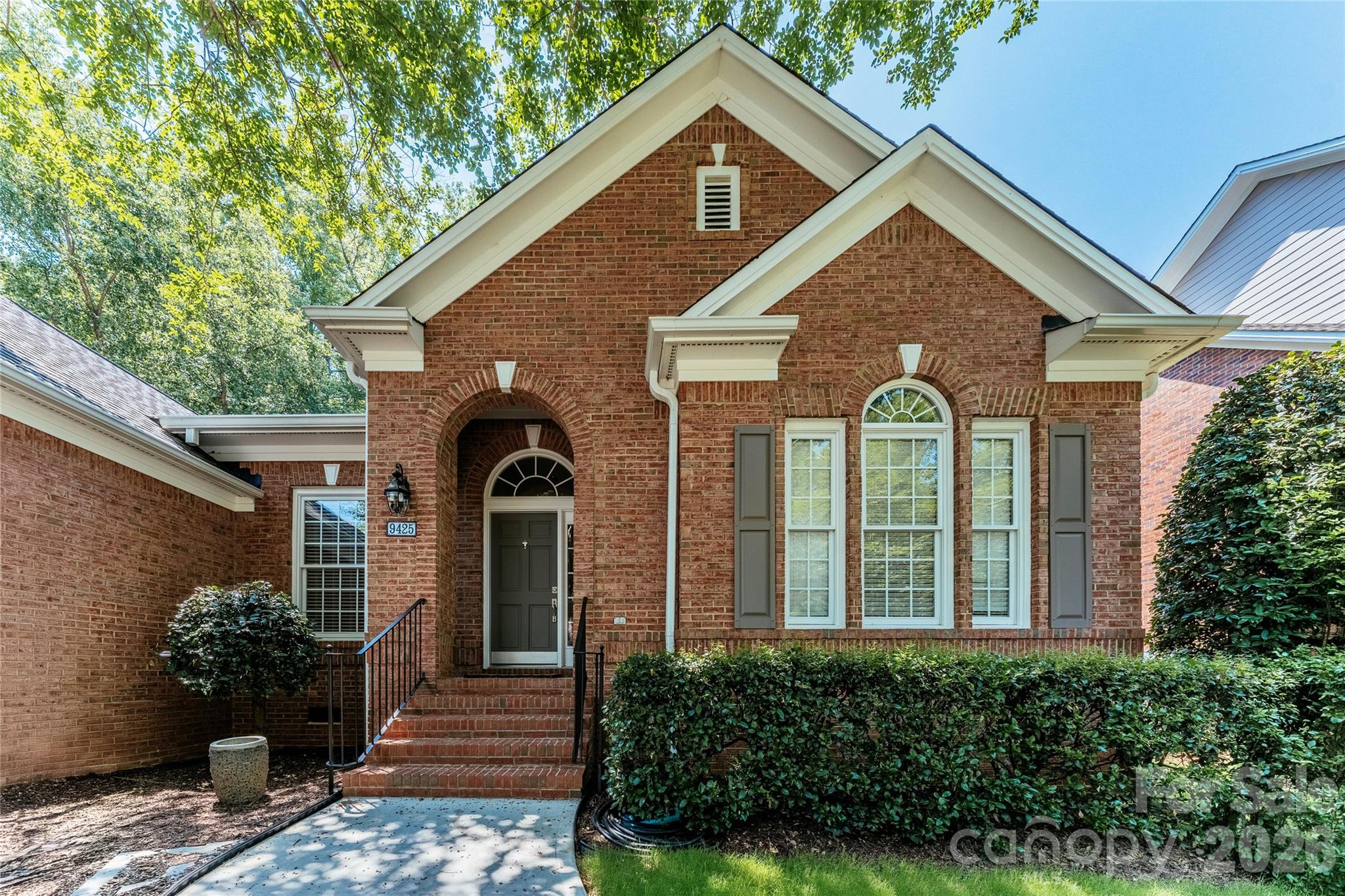 9425 Briarwick Lane — Charlotte