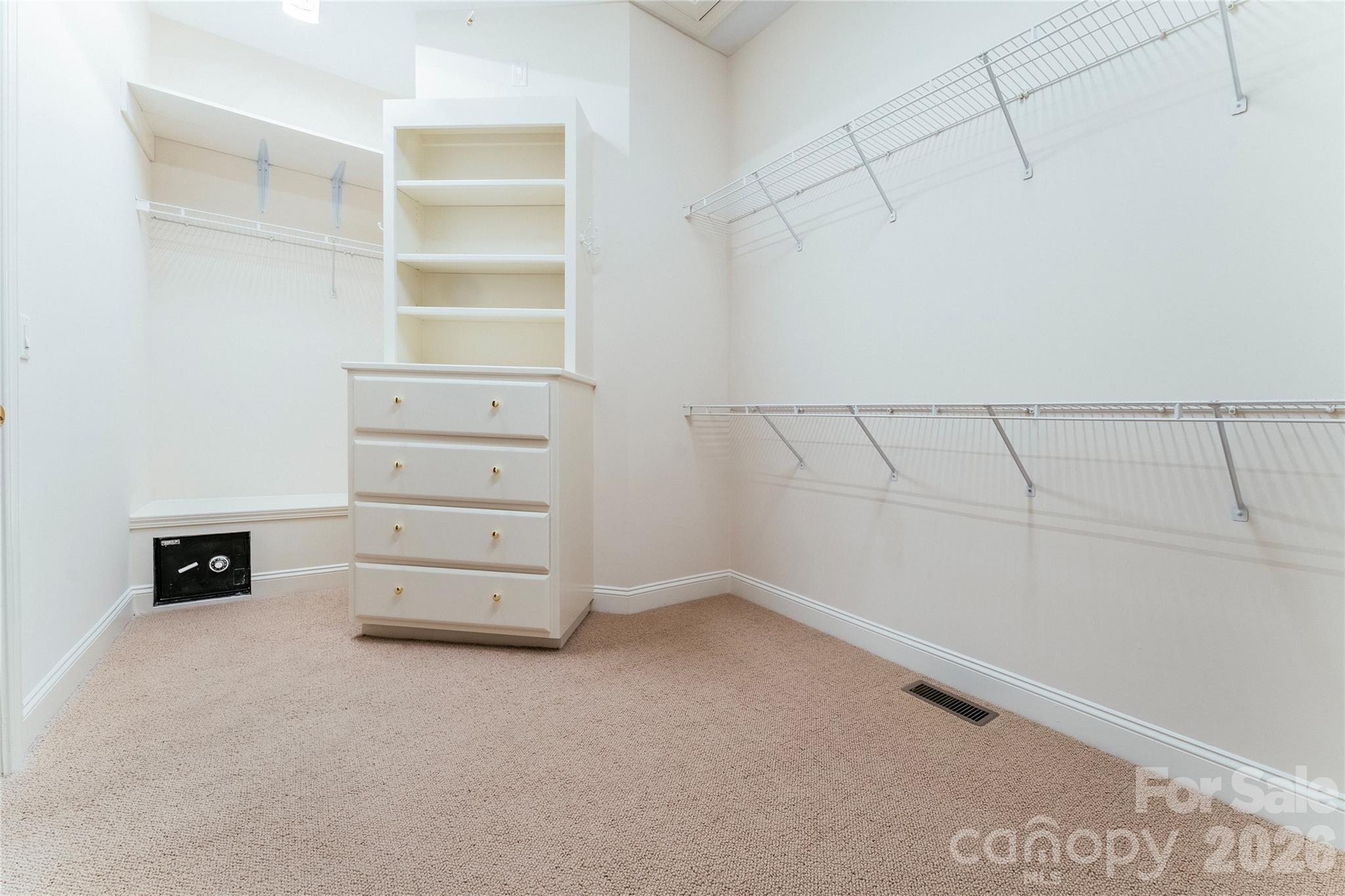 9425 Briarwick Lane — Charlotte
