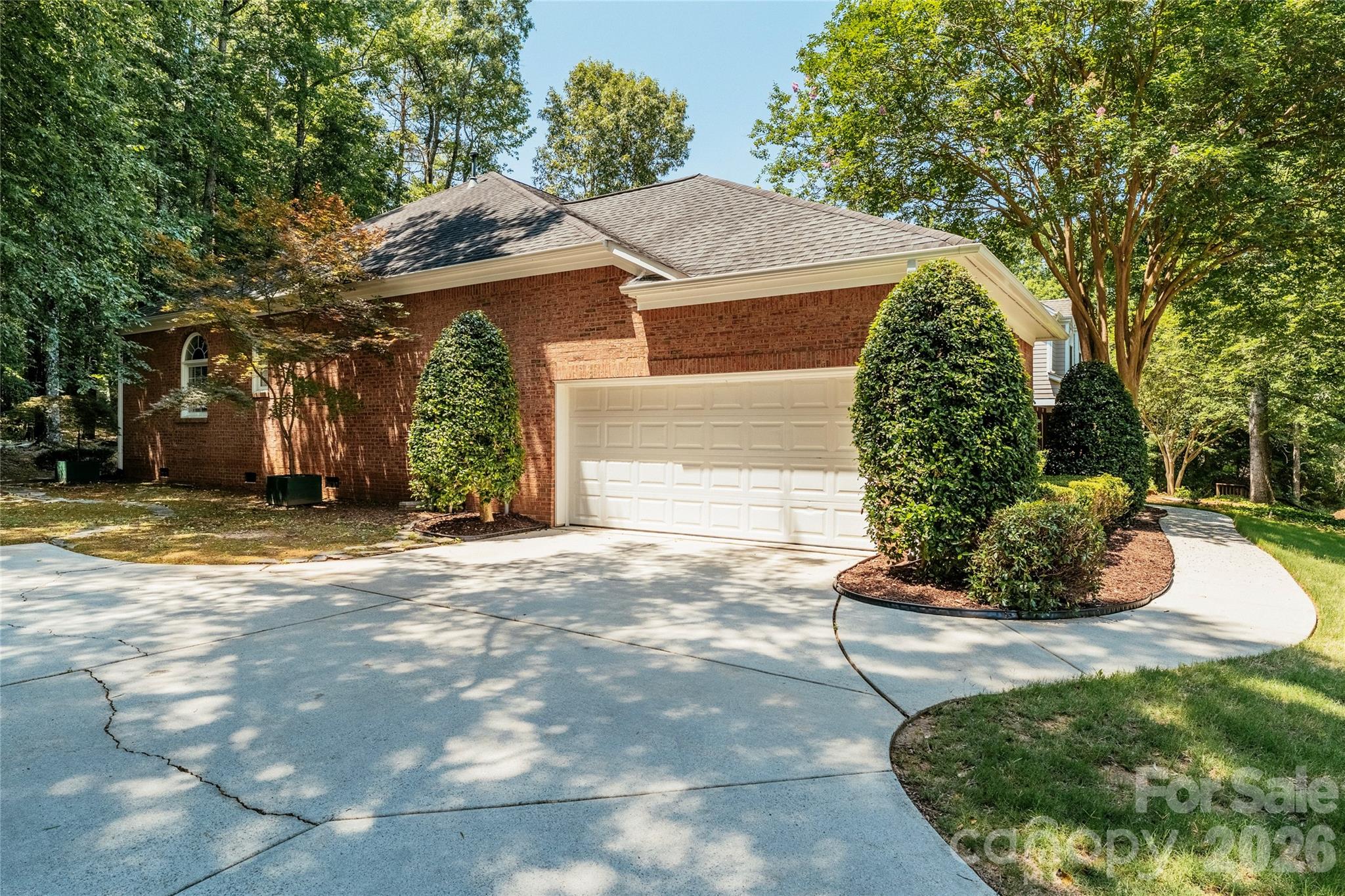9425 Briarwick Lane — Charlotte