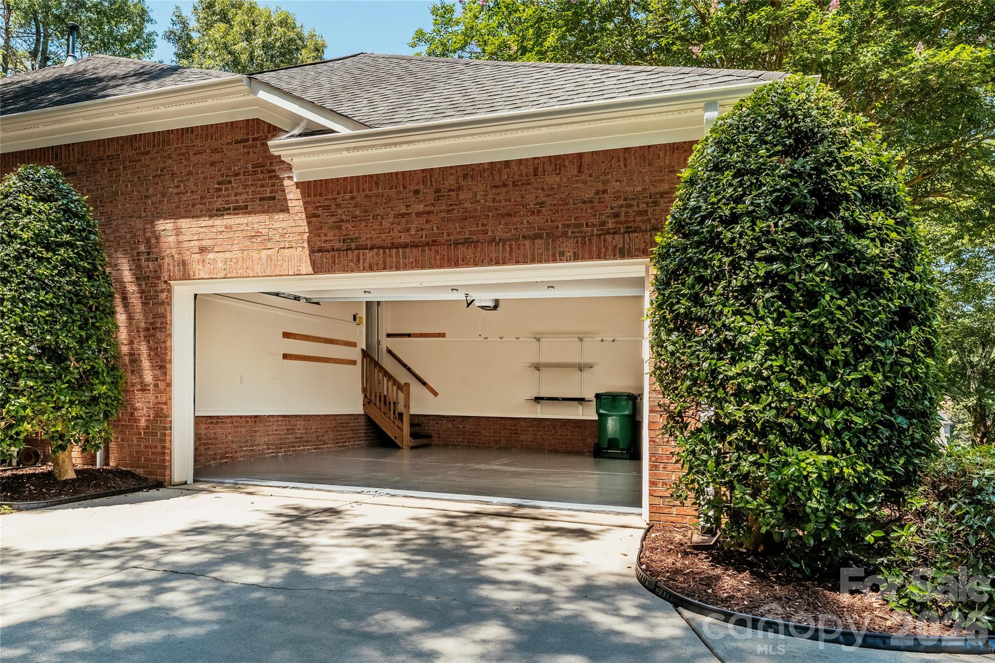 9425 Briarwick Lane — Charlotte