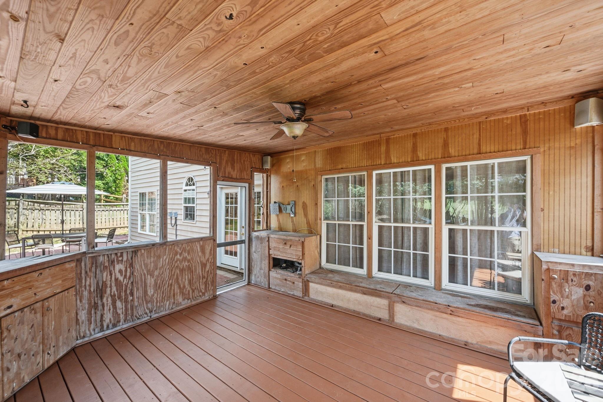 8918 Magennis Grove Court — Charlotte